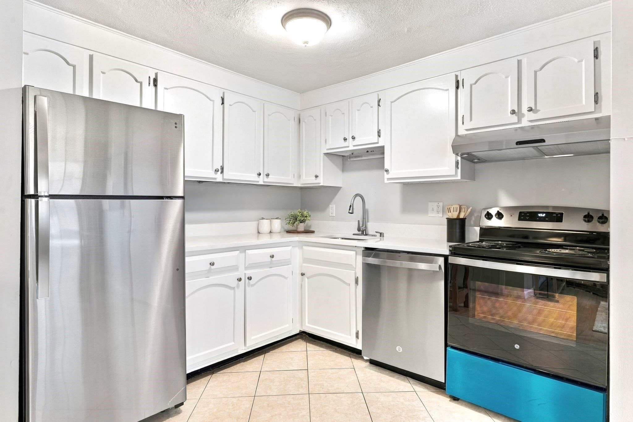 Condominium at 32 Washington St # 1, Boston MA 02129, Boston, photo 4 of 14