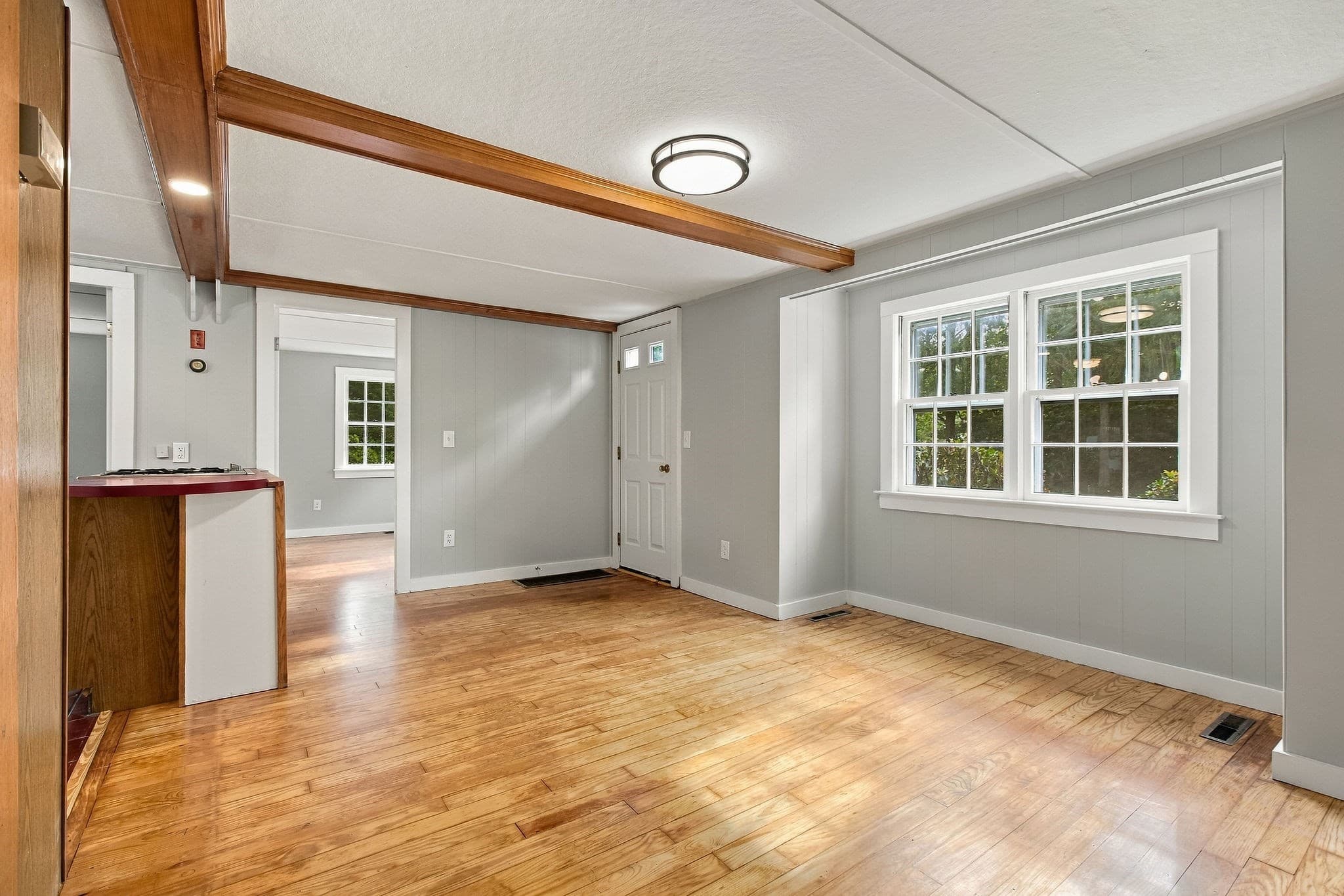 Single Family Residence at 16 Lakeside Dr, Barnstable MA 02648, photo 23 of 41