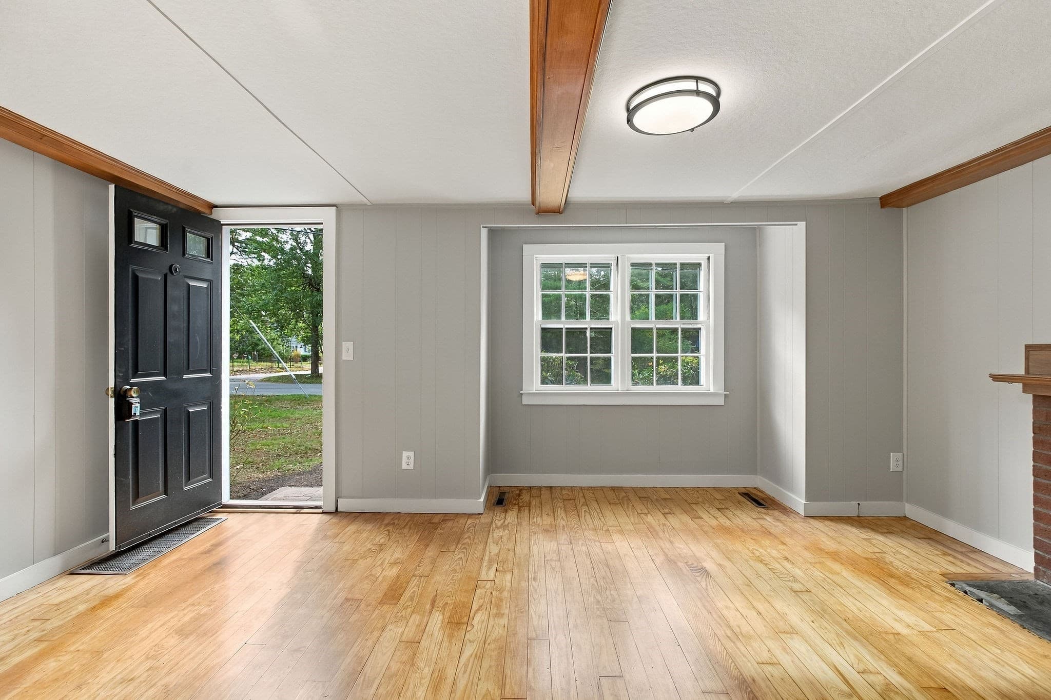 Single Family Residence at 16 Lakeside Dr, Barnstable MA 02648, photo 22 of 41