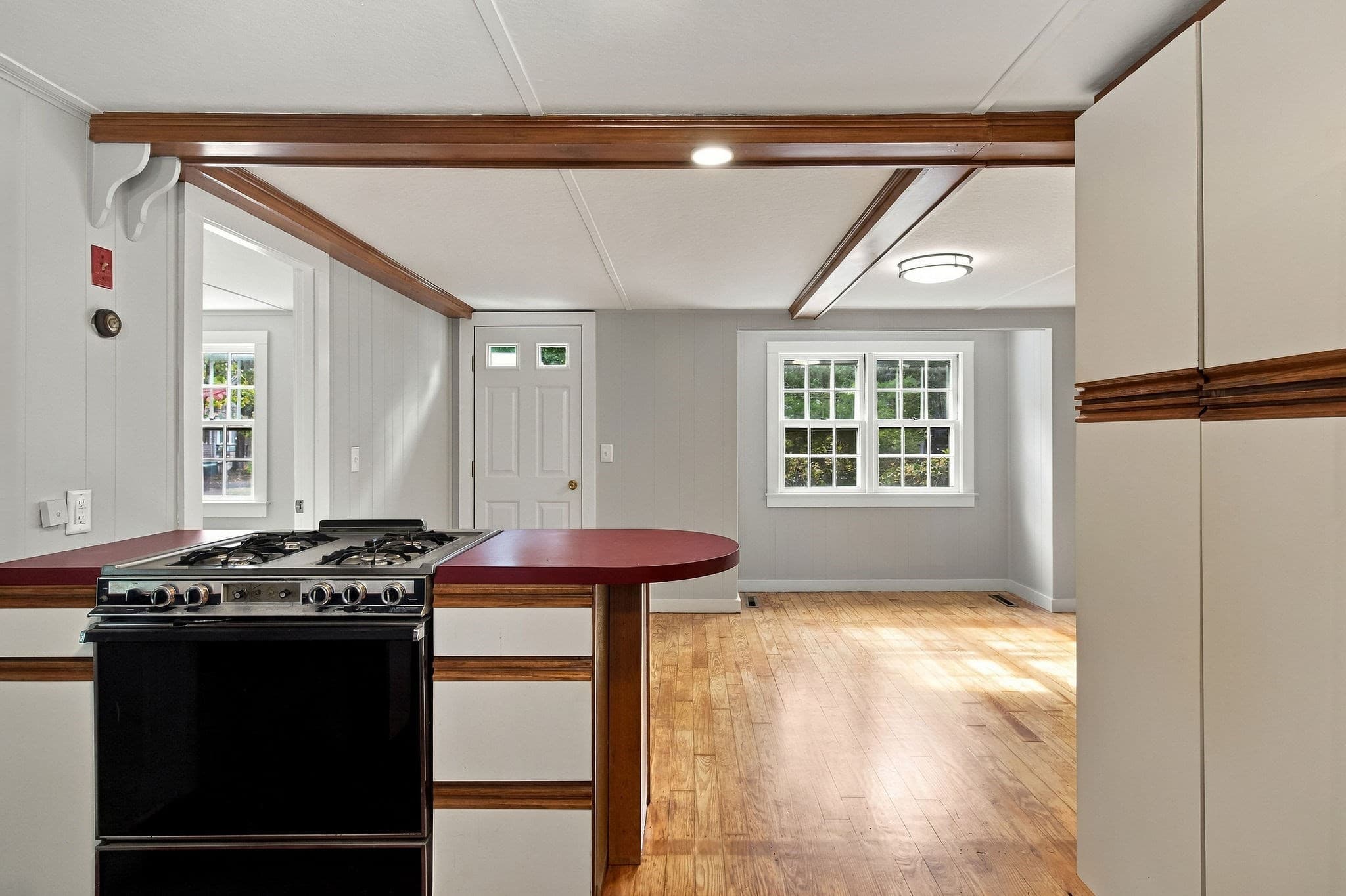 Single Family Residence at 16 Lakeside Dr, Barnstable MA 02648, photo 30 of 41