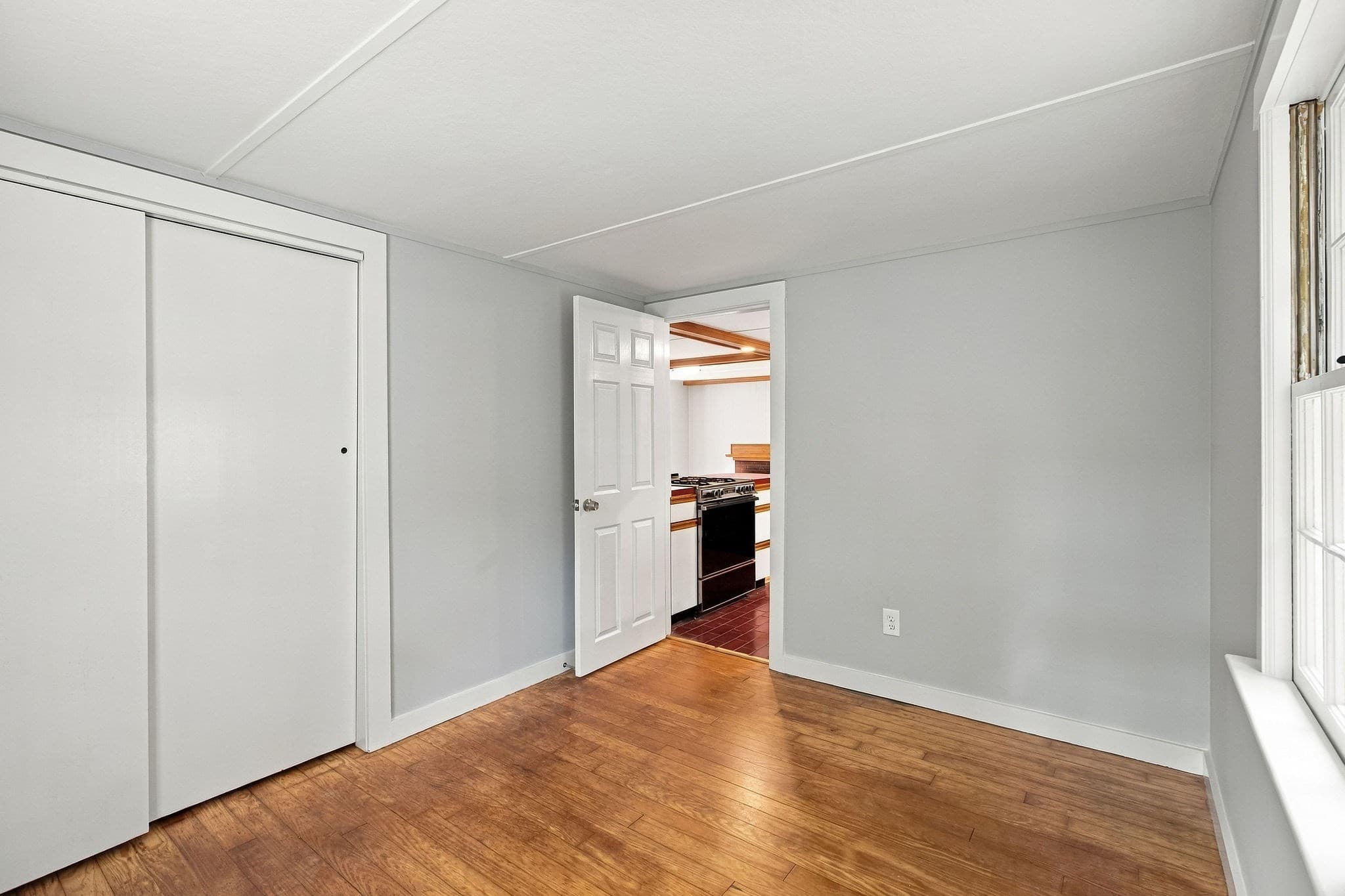 Single Family Residence at 16 Lakeside Dr, Barnstable MA 02648, photo 33 of 41