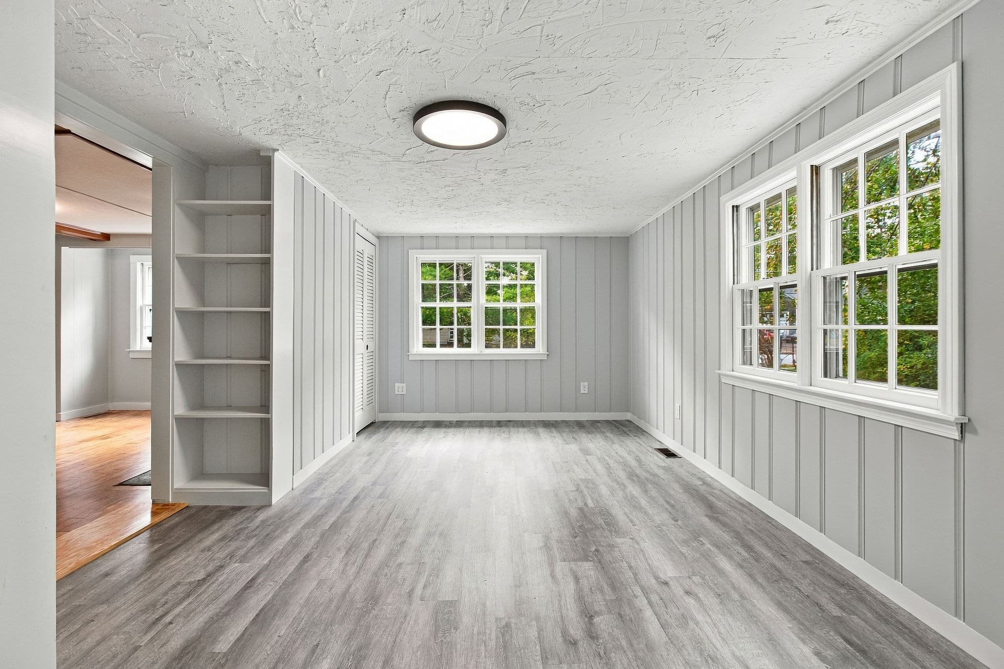 Single Family Residence at 16 Lakeside Dr, Barnstable MA 02648, photo 37 of 41