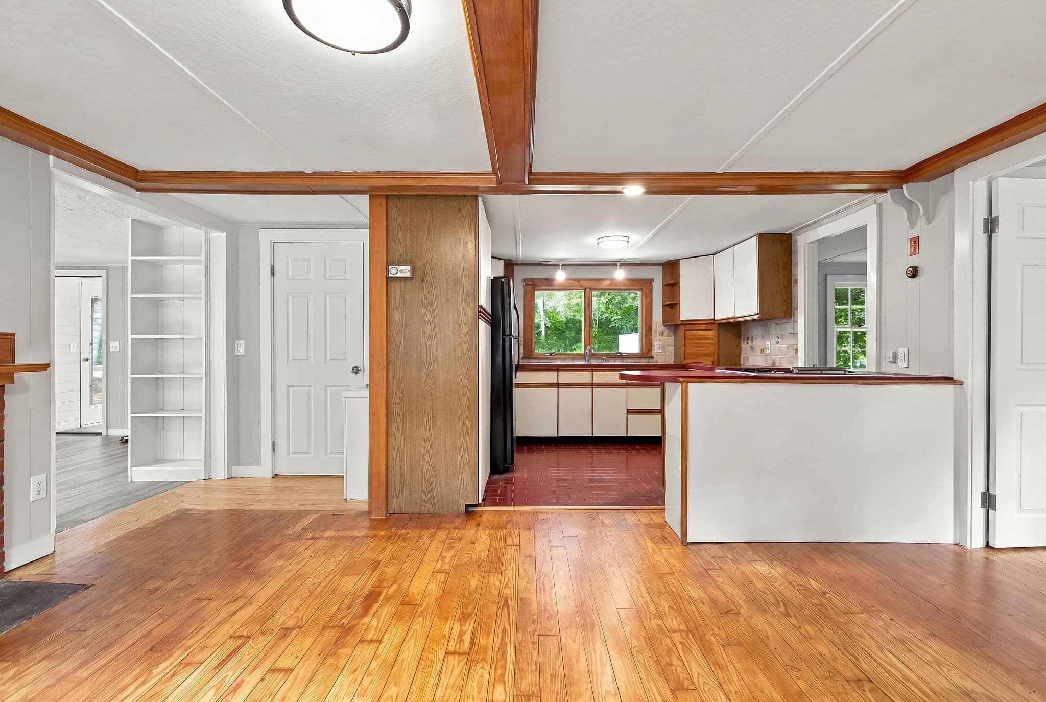 Single Family Residence at 16 Lakeside Dr, Barnstable MA 02648, photo 25 of 41