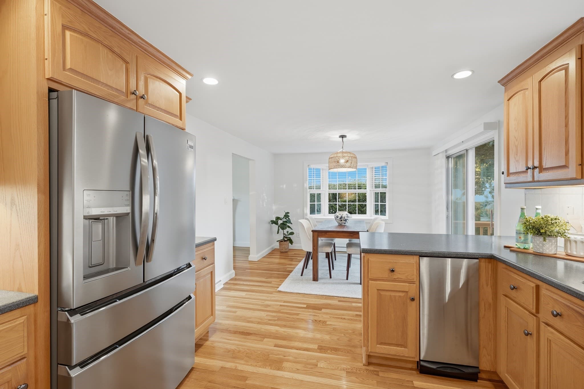 Single Family Residence at 17 Winthrop Ave, Braintree MA 02184, photo 14 of 40