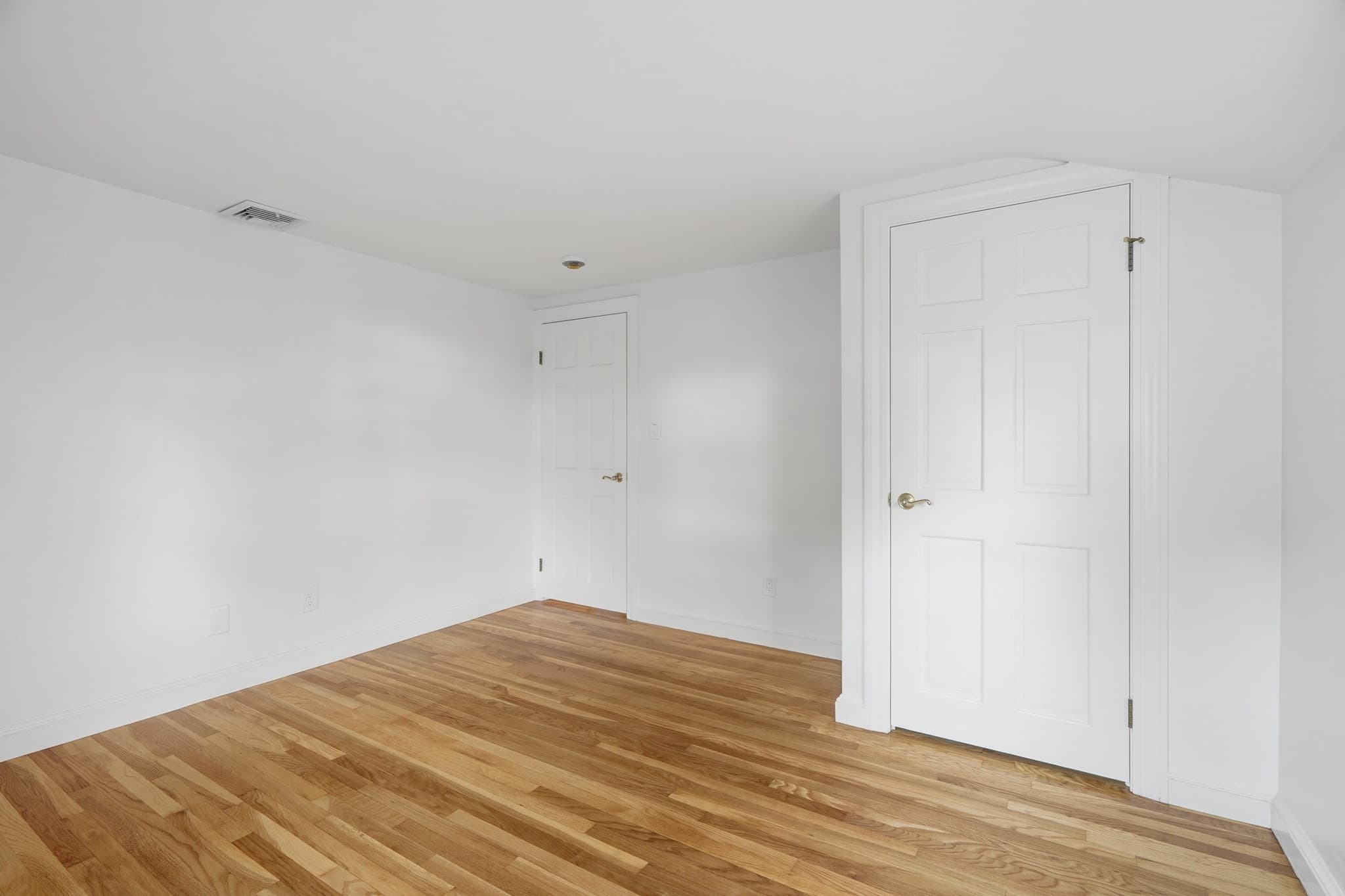 Single Family Residence at 17 Winthrop Ave, Braintree MA 02184, photo 25 of 40