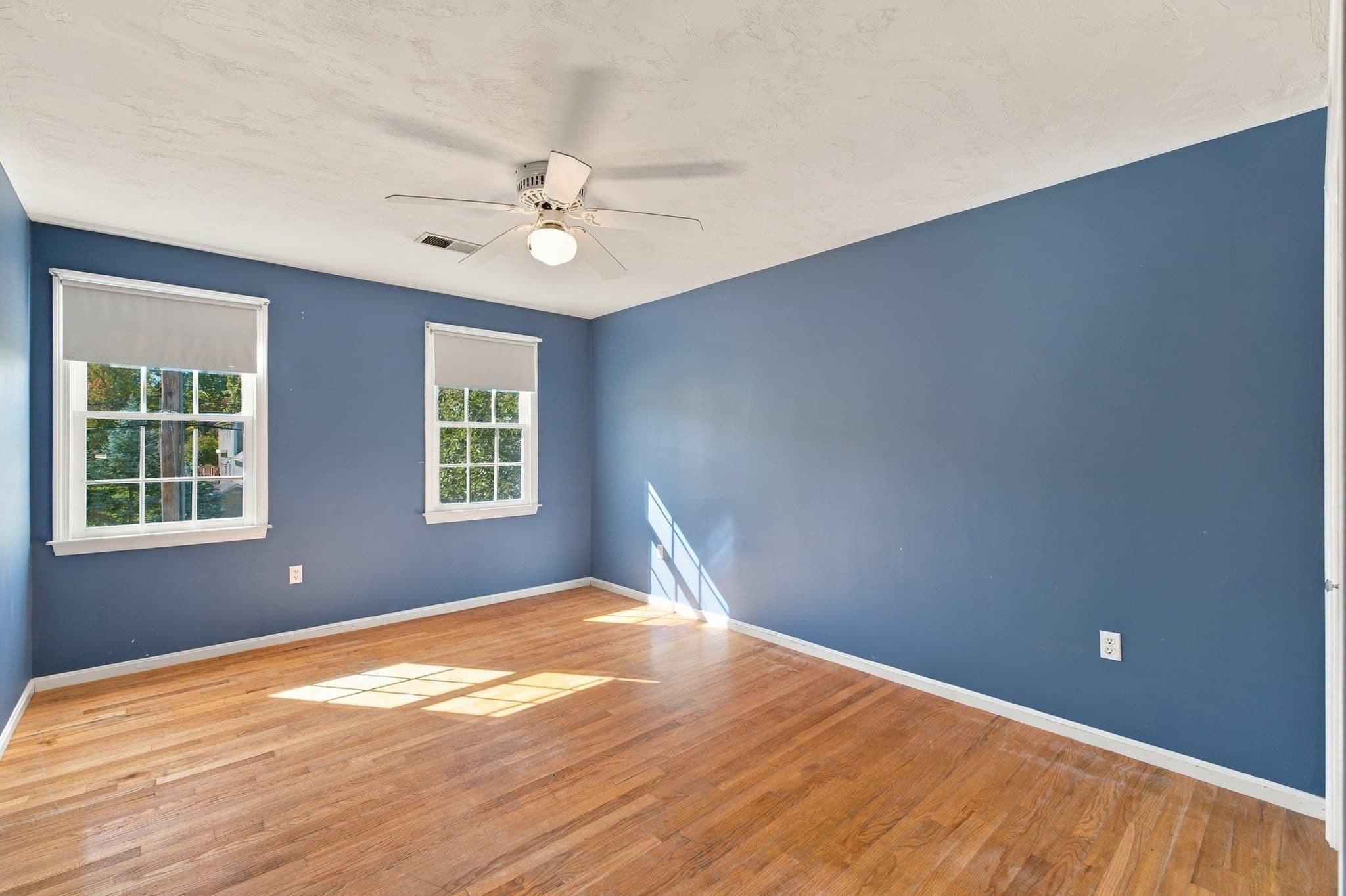 Single Family Residence at 160 Saunders Rd, Norwood MA 02062, photo 26 of 41