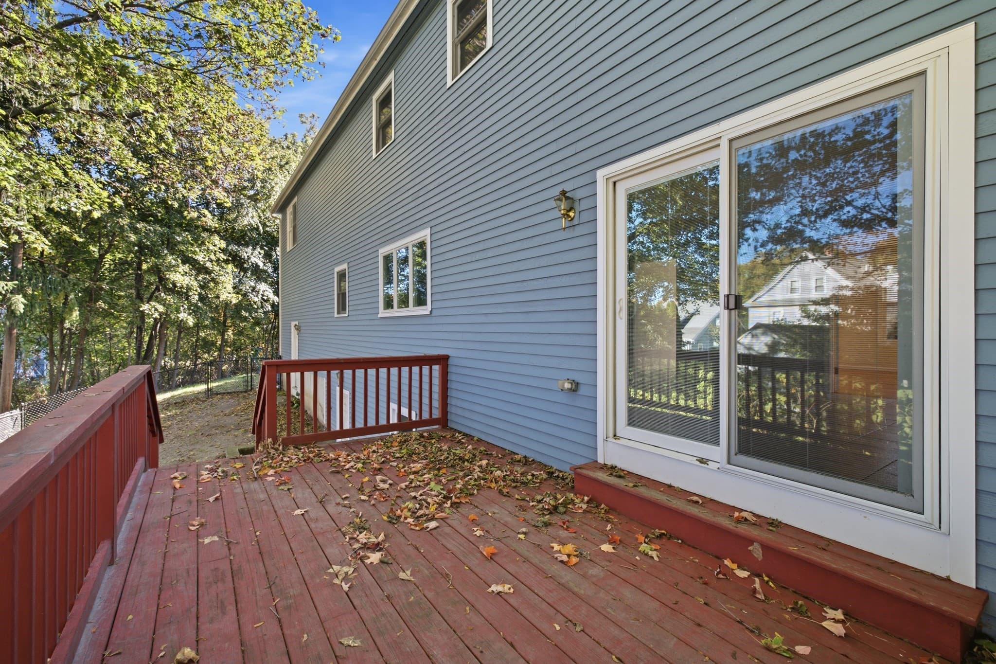 Single Family Residence at 160 Saunders Rd, Norwood MA 02062, photo 7 of 41