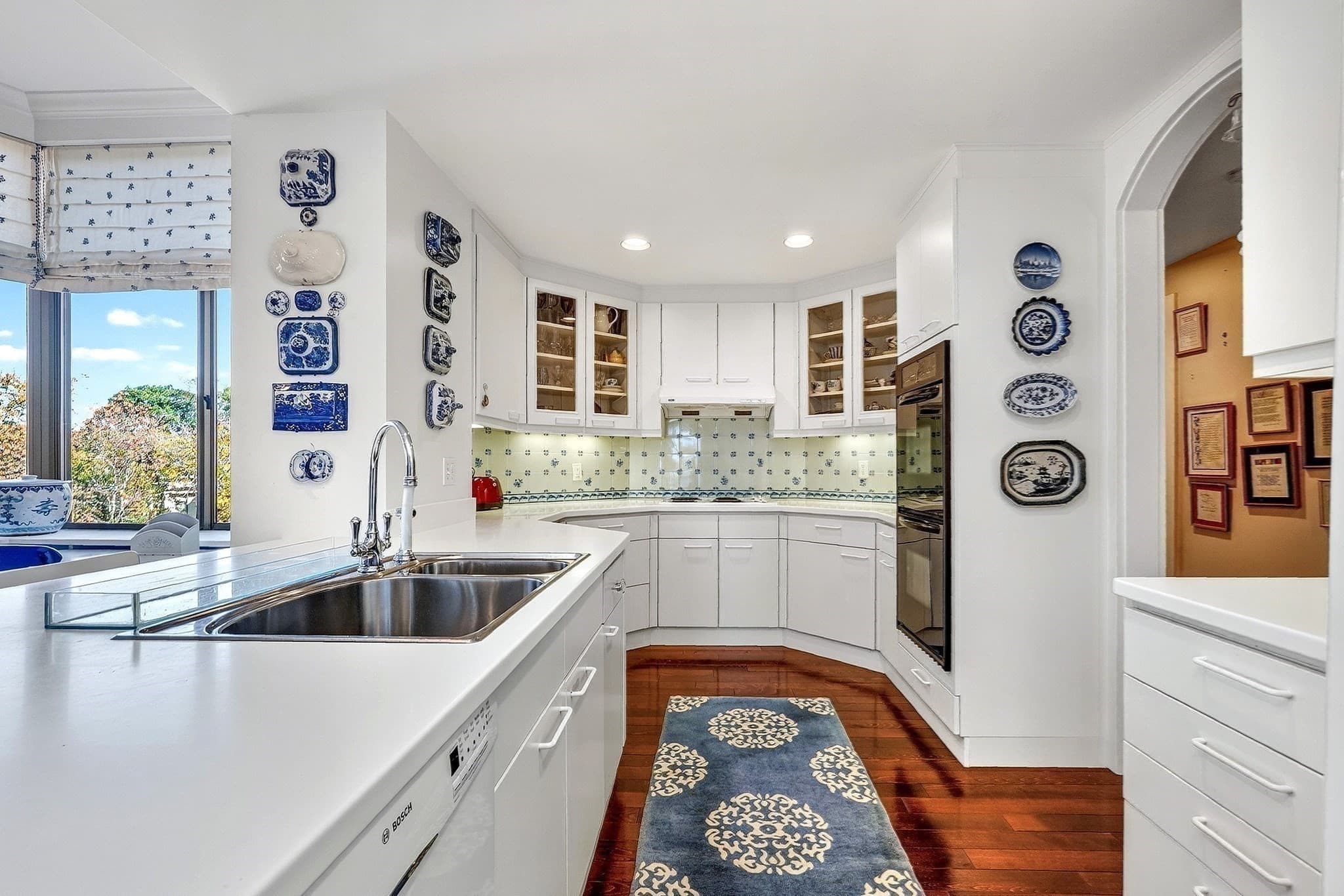 Condominium at 99 Florence St # 5B, Newton MA 02467, Newton, photo 16 of 32