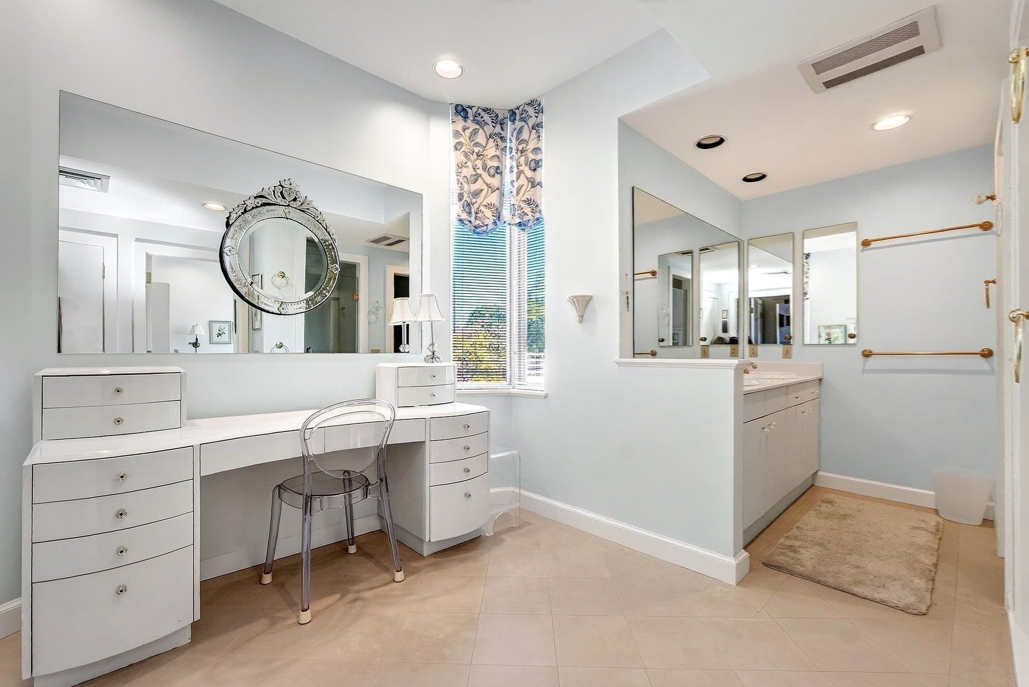 Condominium at 99 Florence St # 5B, Newton MA 02467, Newton, photo 22 of 32