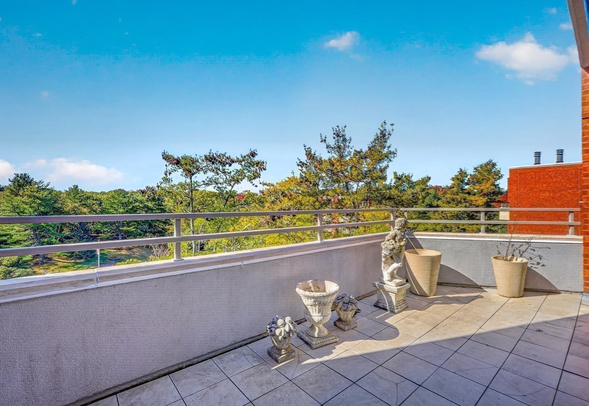Condominium at 99 Florence St # 5B, Newton MA 02467, Newton, photo 32 of 32