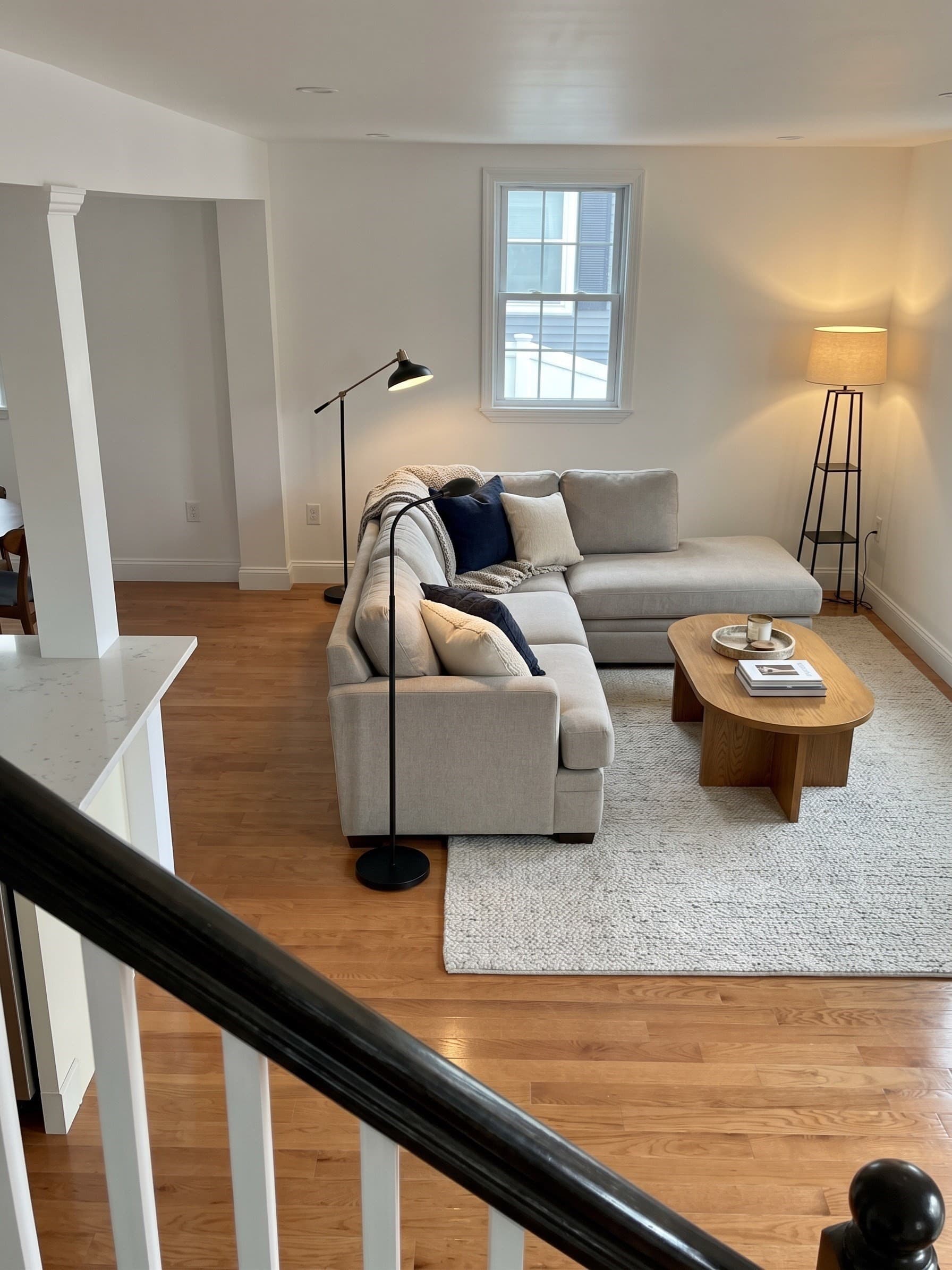 Single Family Residence at 279 Pearl St, Fitchburg MA 01420, photo 2 of 14