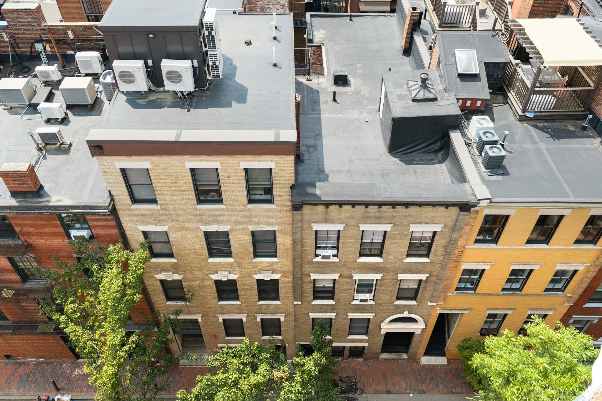 98 Myrtle Street, Boston MA 02114