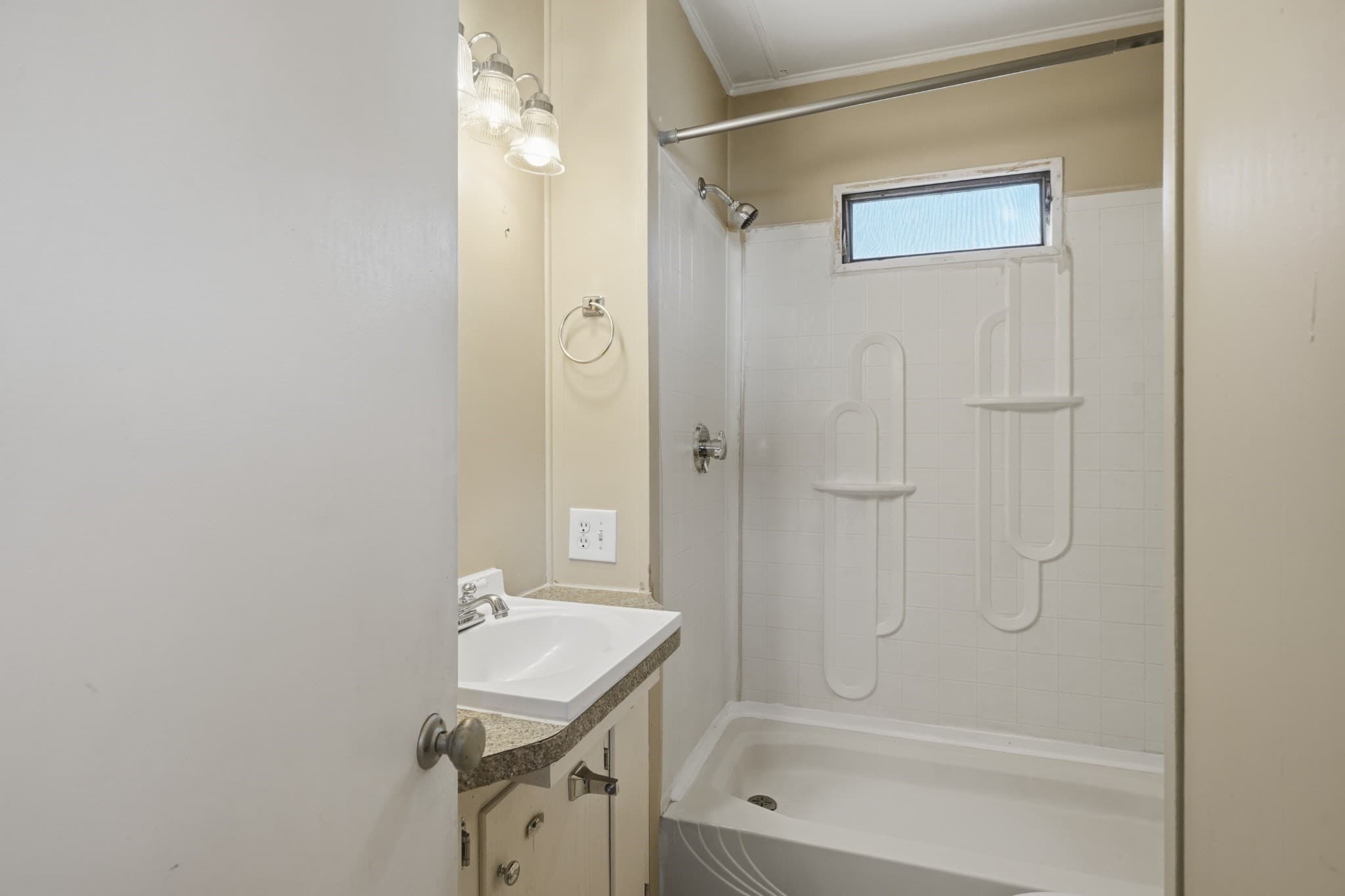 Mobile Home at 460 Collins Street # 33, Attleboro MA 02703, photo 17 of 20