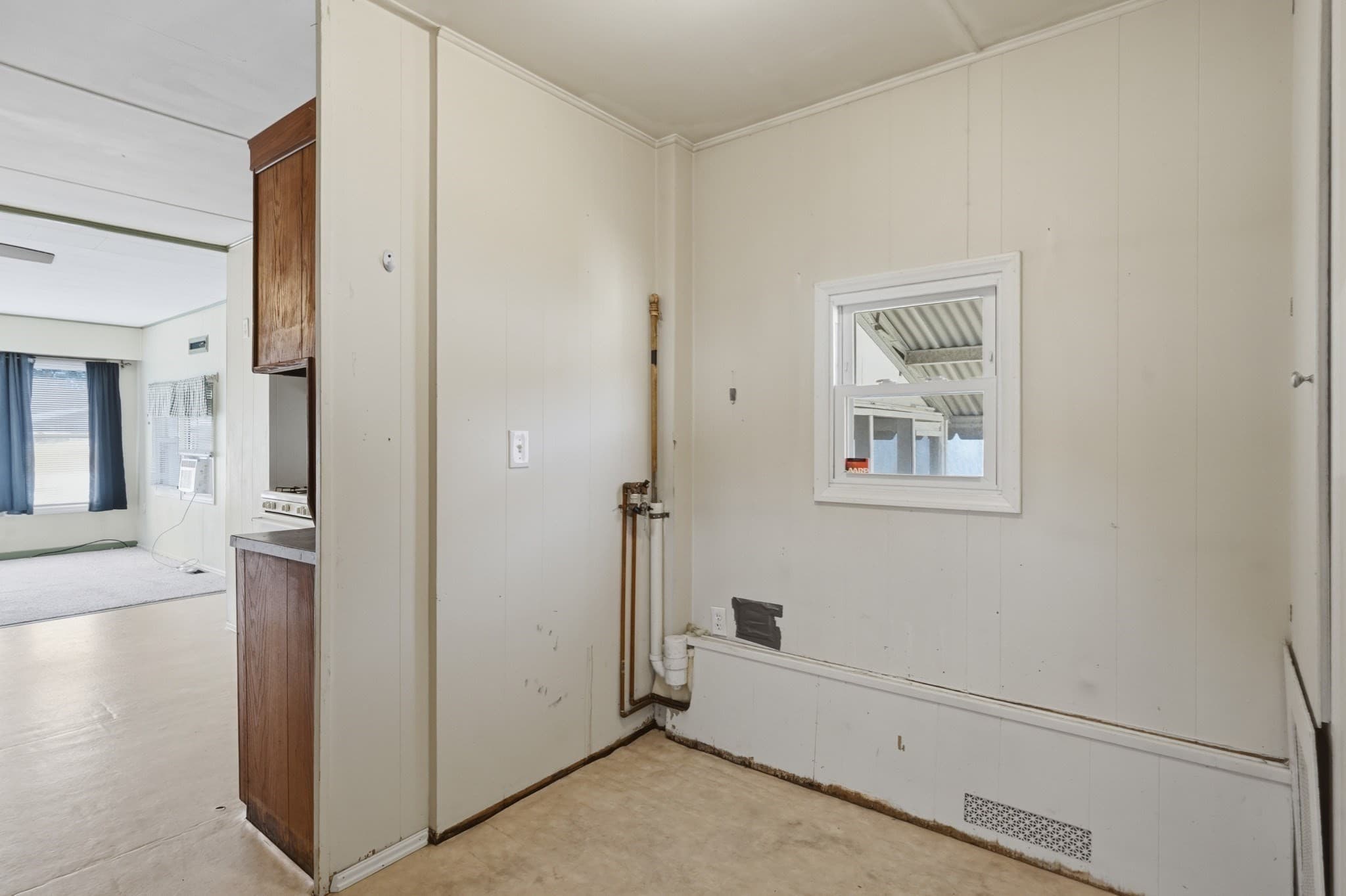 Mobile Home at 460 Collins Street # 33, Attleboro MA 02703, photo 15 of 20
