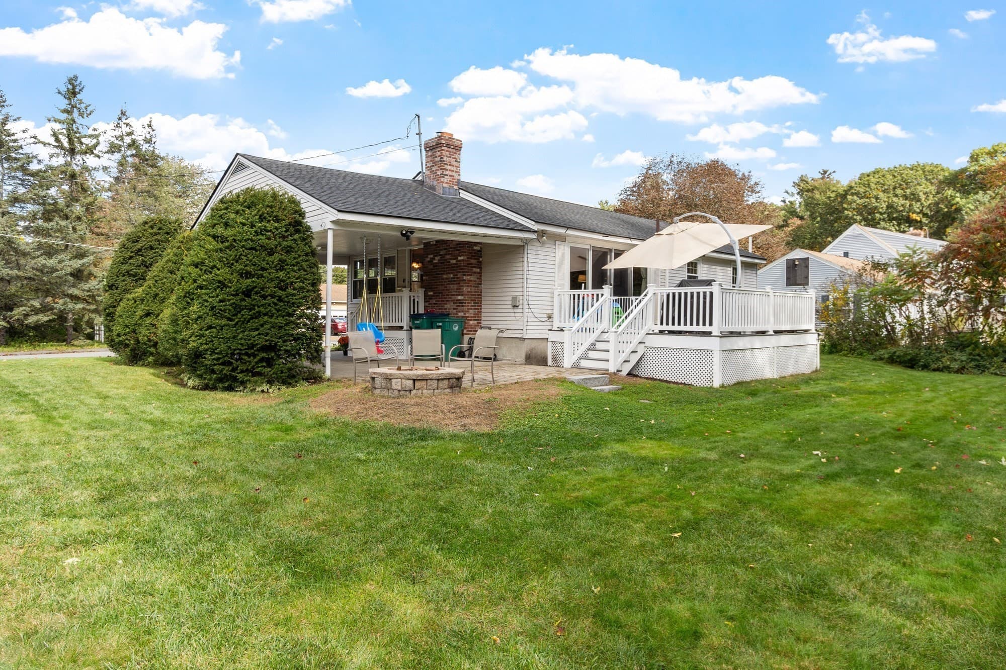 Single Family Residence at 64 Autumn Dr, Fitchburg MA 01420, photo 5 of 38