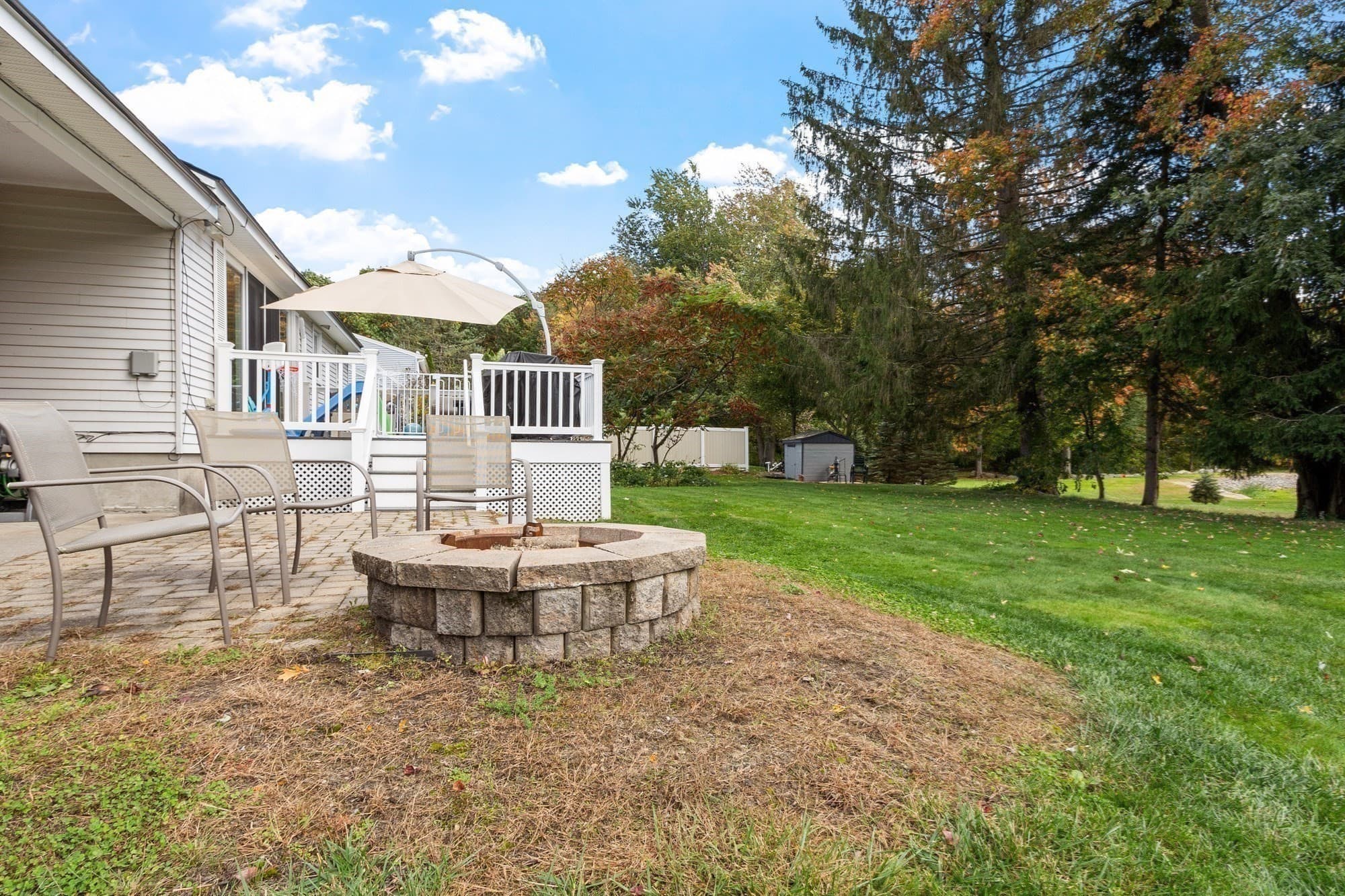 Single Family Residence at 64 Autumn Dr, Fitchburg MA 01420, photo 11 of 38