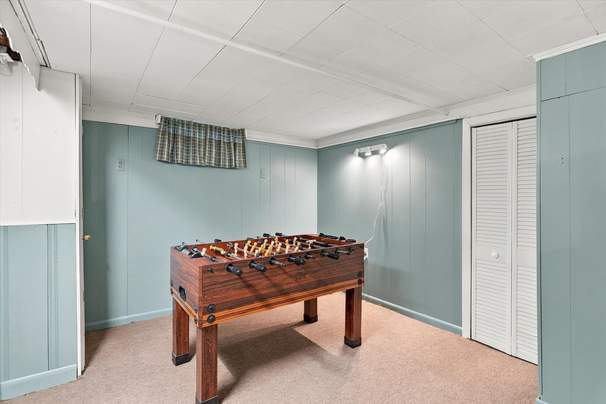 Single Family Residence at 1291 South St, Tewksbury MA 01876, Tewksbury, photo 27 of 40