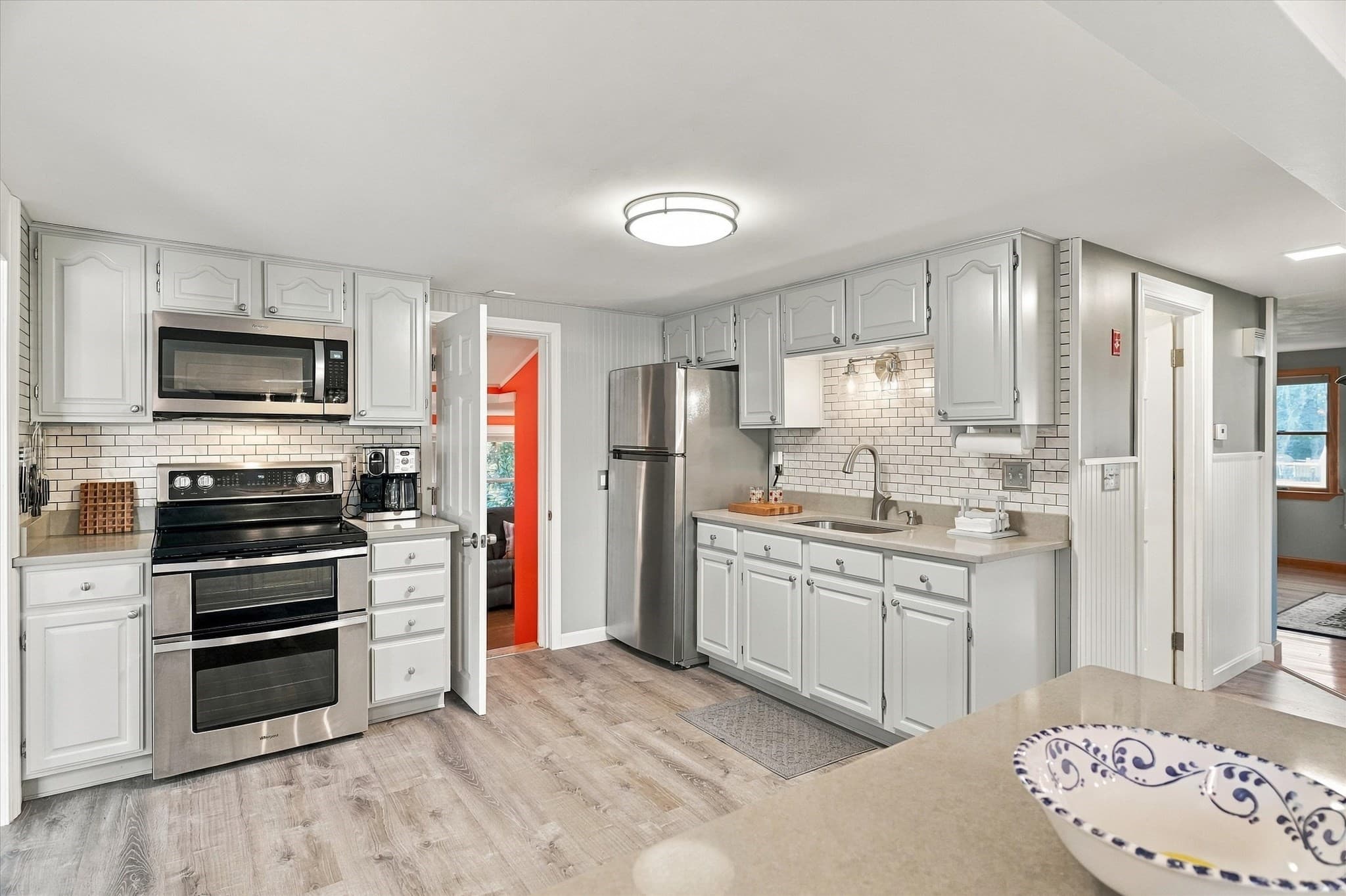 Single Family Residence at 1291 South St, Tewksbury MA 01876, Tewksbury, photo 9 of 40