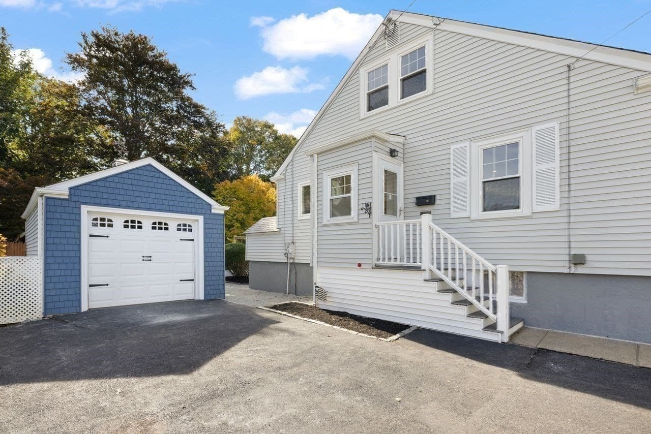 Single Family Residence at 111 Durfee, Tiverton RI 02878, photo 41 of 42