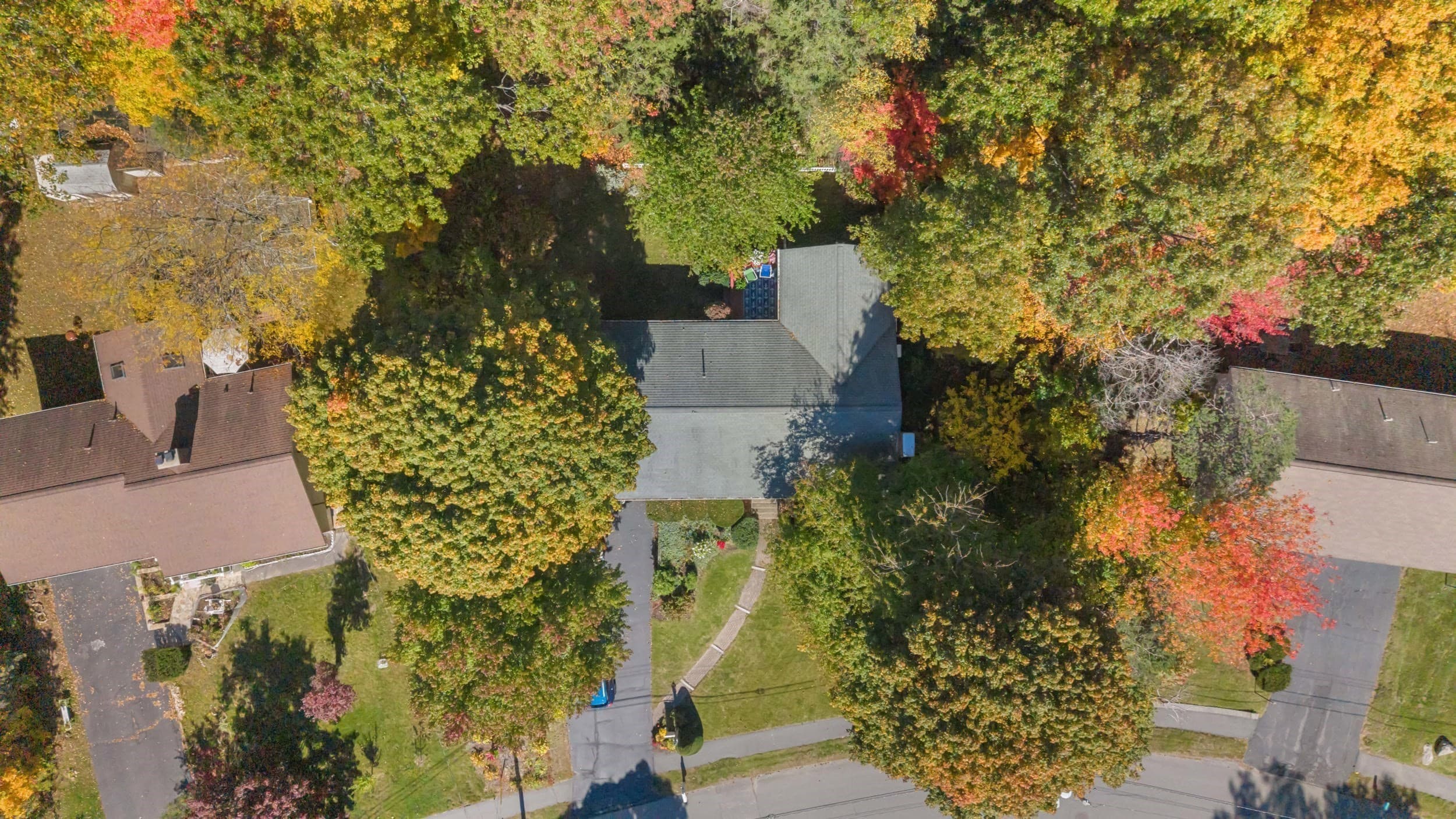 Single Family Residence at 43 Old Brook Rd, Shrewsbury MA 01545, photo 33 of 40
