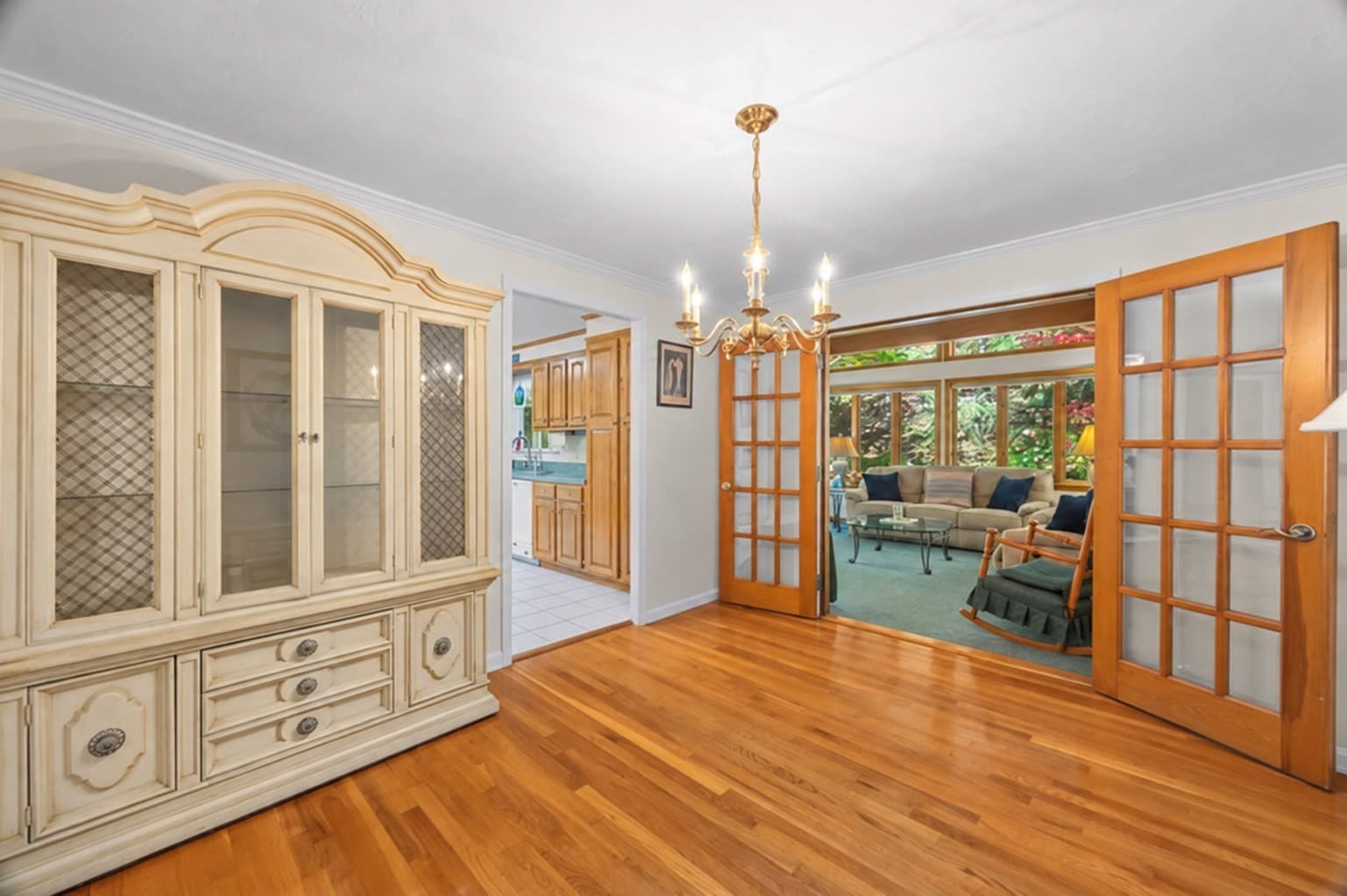 Single Family Residence at 43 Old Brook Rd, Shrewsbury MA 01545, photo 14 of 40
