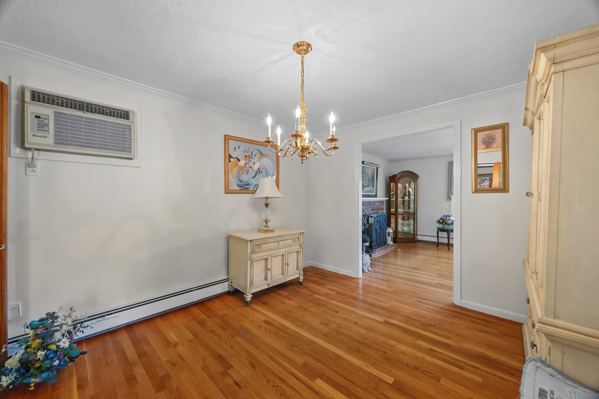 Single Family Residence at 43 Old Brook Rd, Shrewsbury MA 01545, photo 15 of 40
