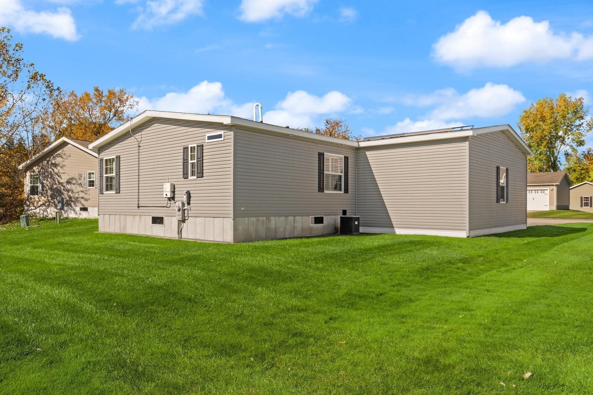 Single Family Residence at 16 Skyview Drive, Brockton MA 02301, photo 20 of 22