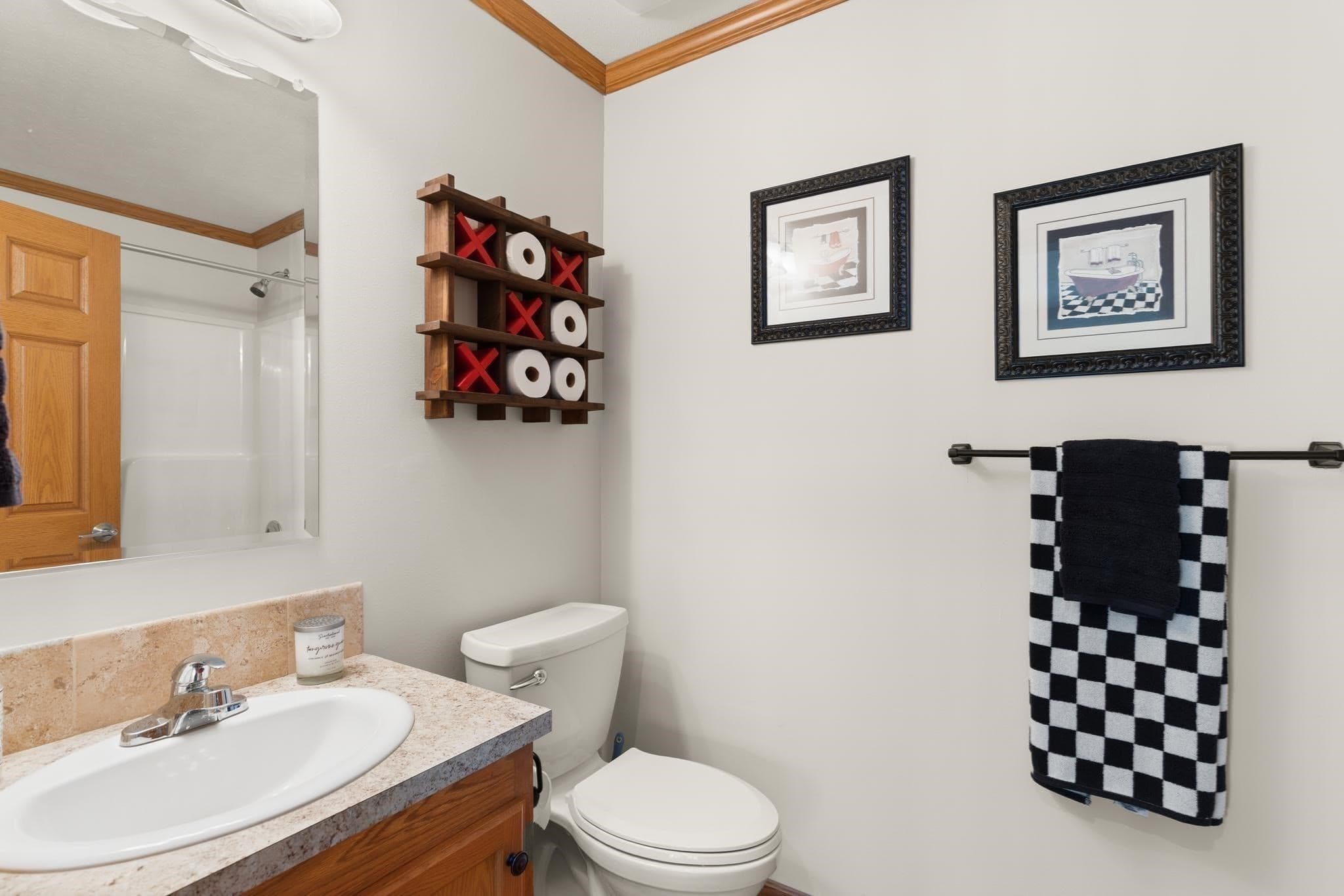 Single Family Residence at 16 Skyview Drive, Brockton MA 02301, photo 10 of 22