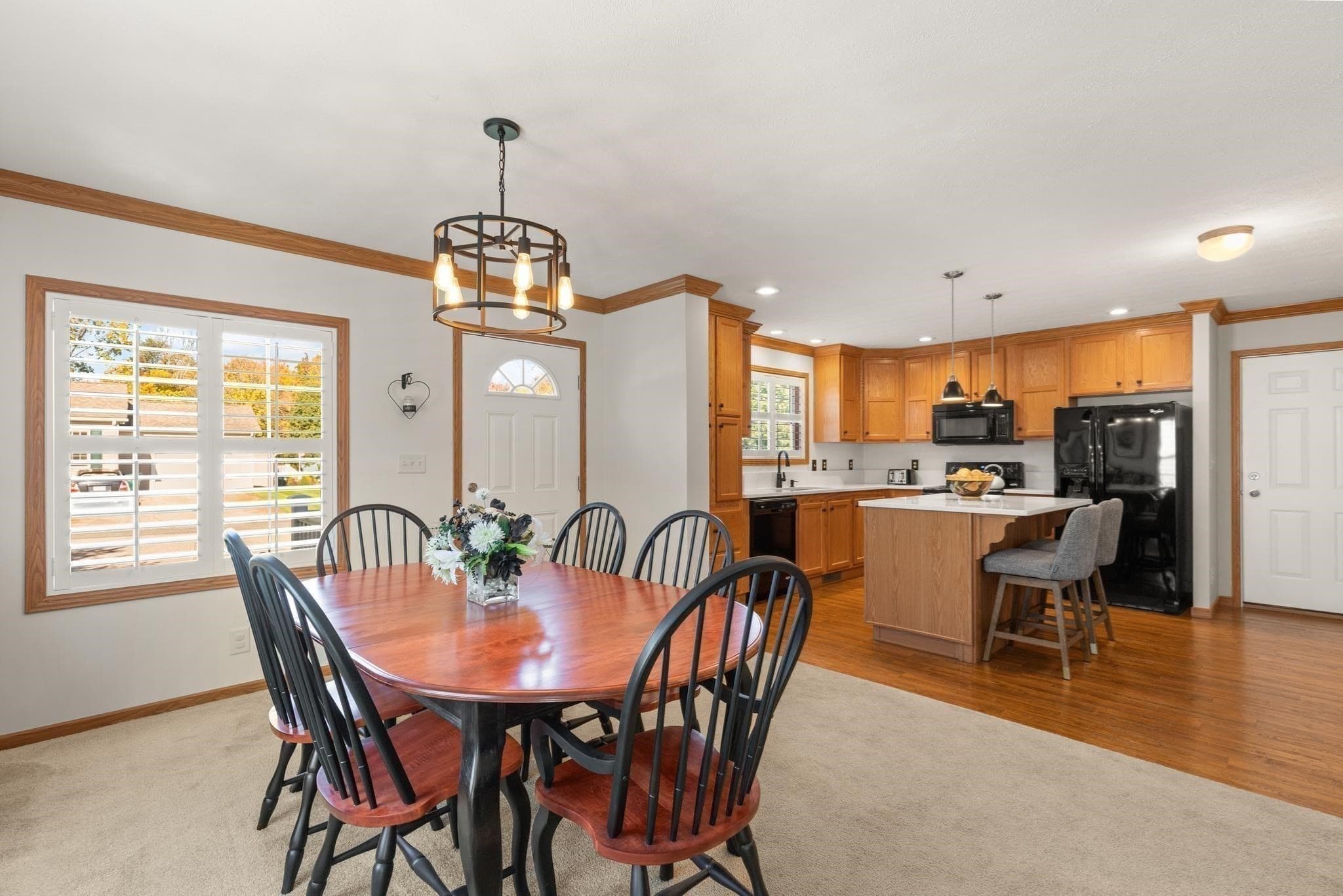 Single Family Residence at 16 Skyview Drive, Brockton MA 02301, photo 8 of 22