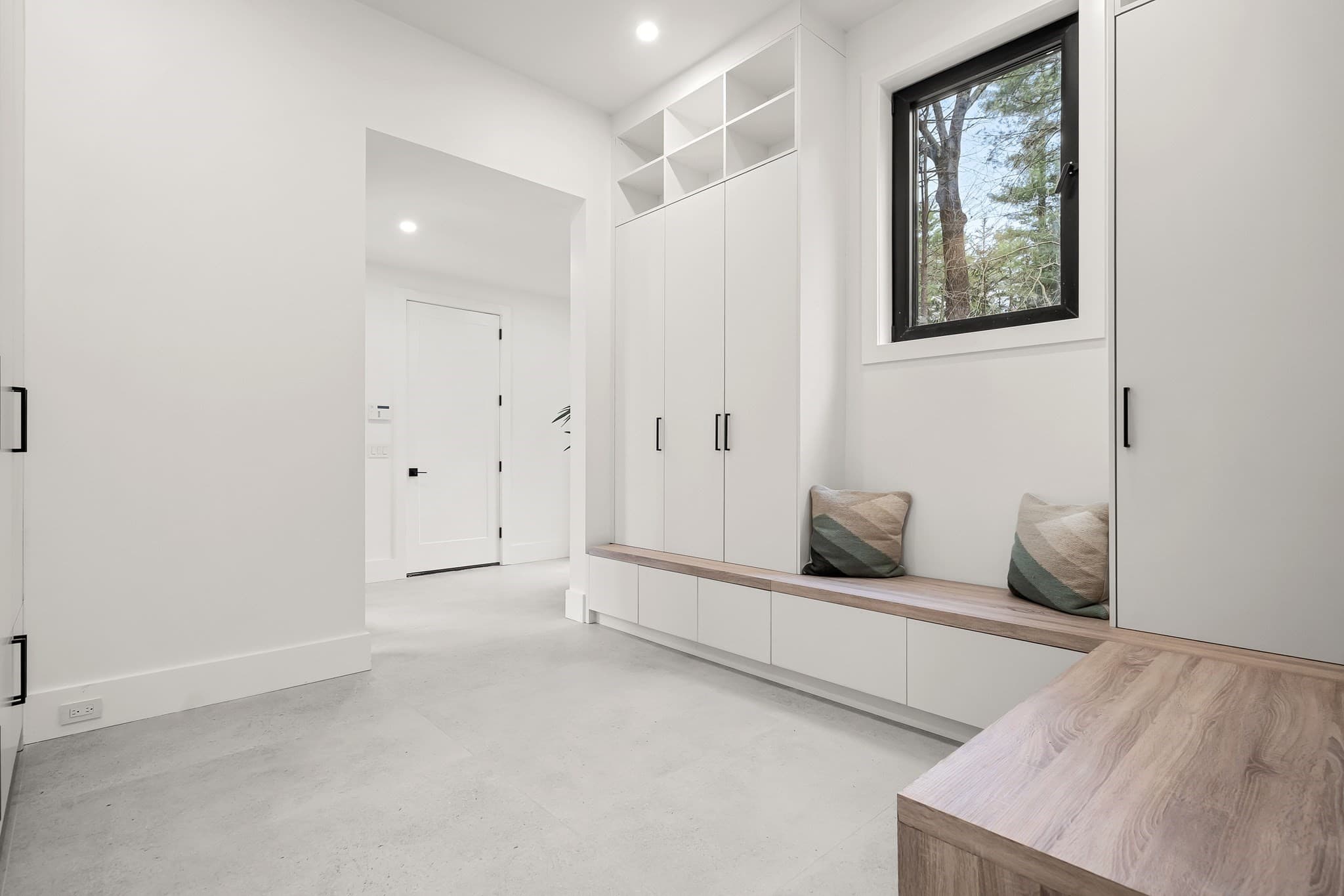 Single Family Residence at 5 Deer Path Lane, Weston MA 02493, photo 23 of 37