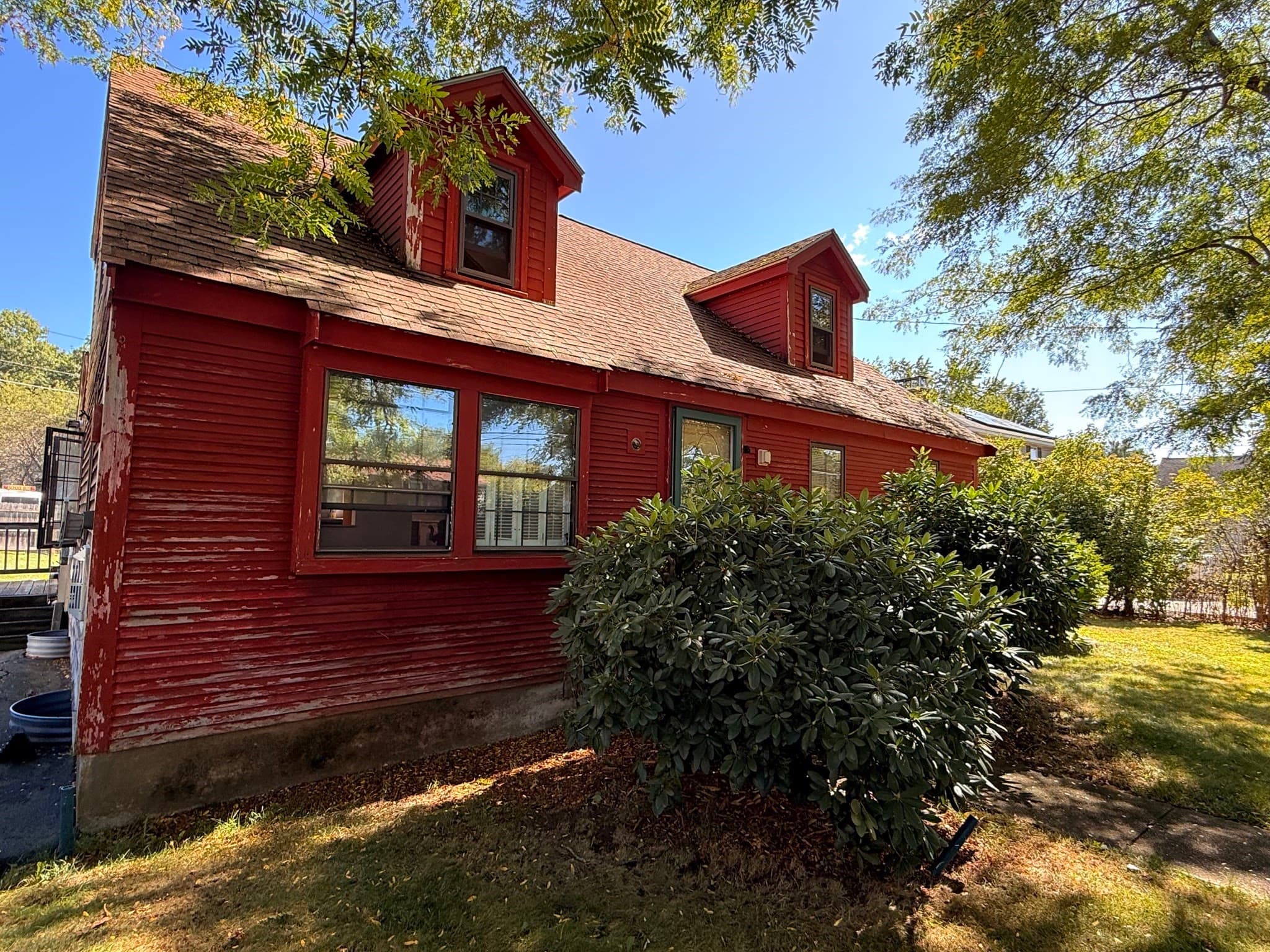Single Family Residence at 115 Farm Street, Blackstone MA 01504, photo 2 of 34
