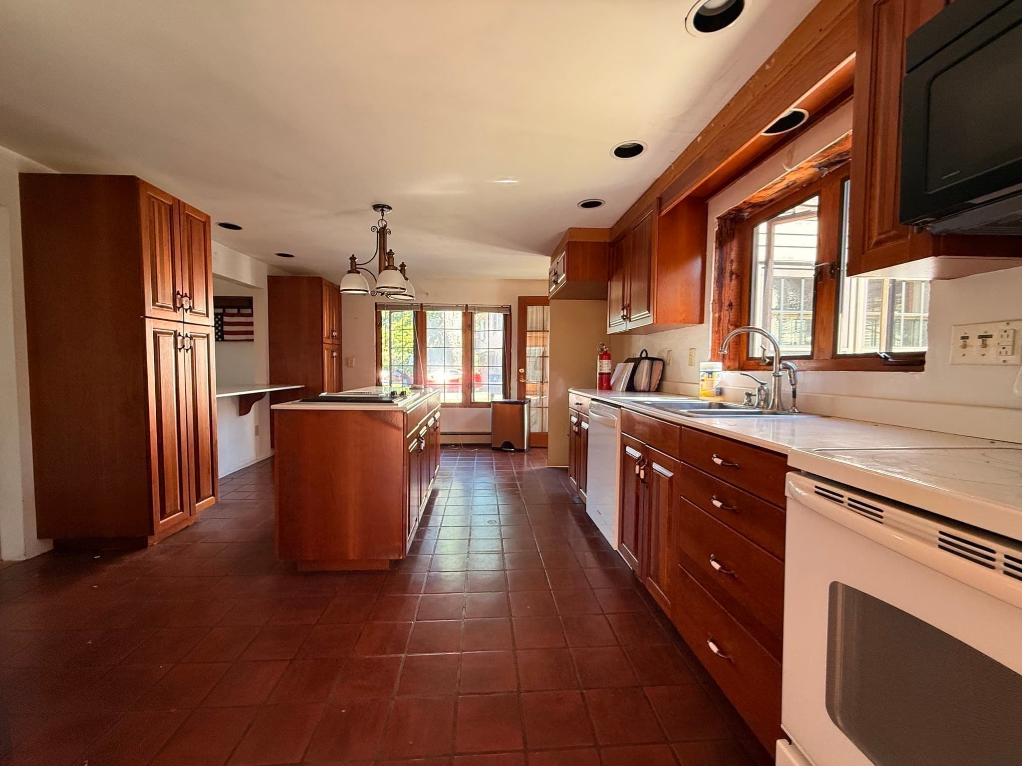Single Family Residence at 115 Farm Street, Blackstone MA 01504, photo 17 of 34
