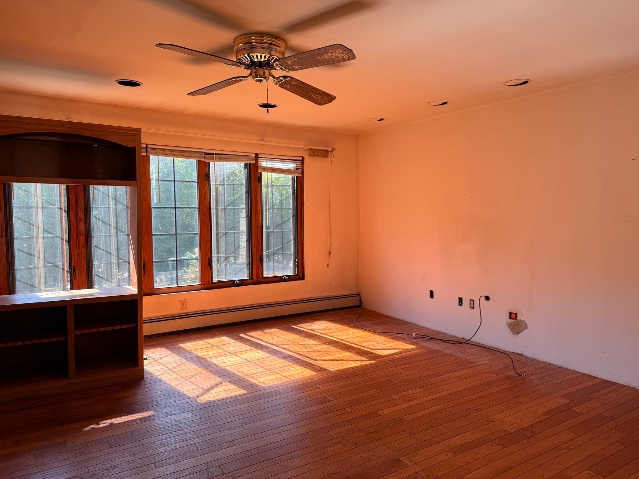 Single Family Residence at 115 Farm Street, Blackstone MA 01504, photo 12 of 34