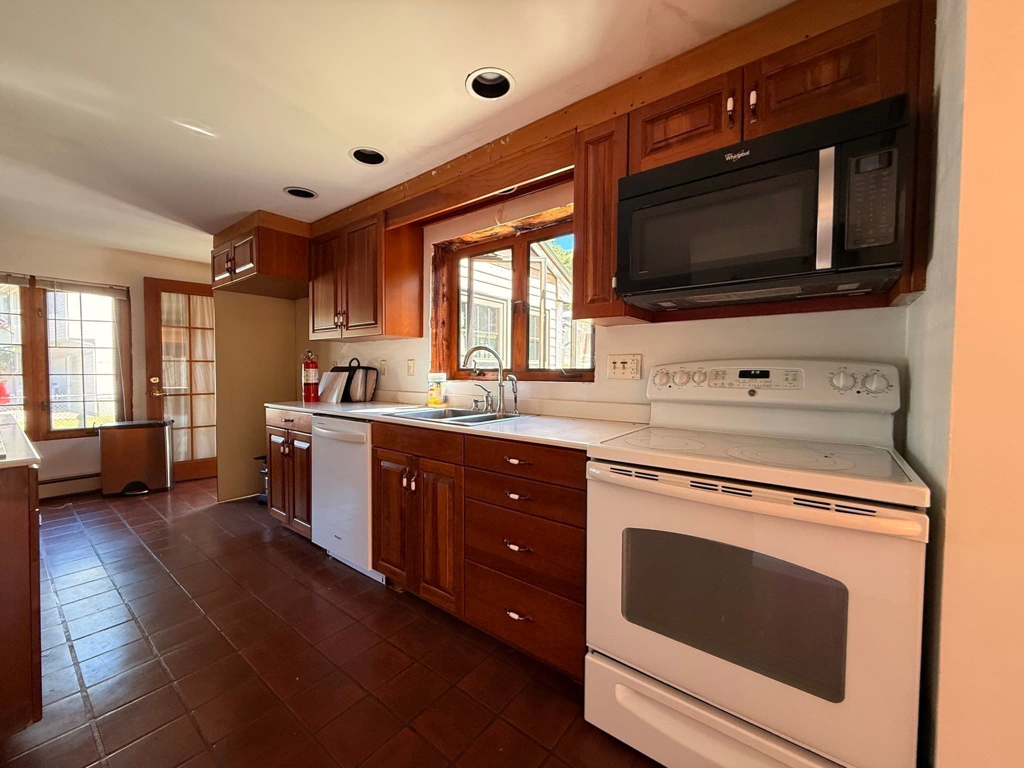 Single Family Residence at 115 Farm Street, Blackstone MA 01504, photo 15 of 34