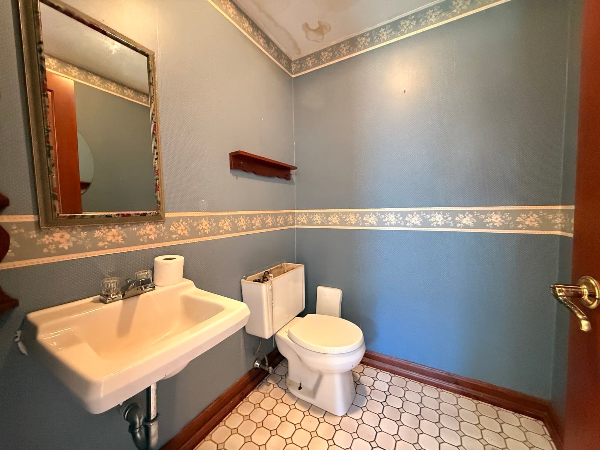 Single Family Residence at 115 Farm Street, Blackstone MA 01504, photo 19 of 34