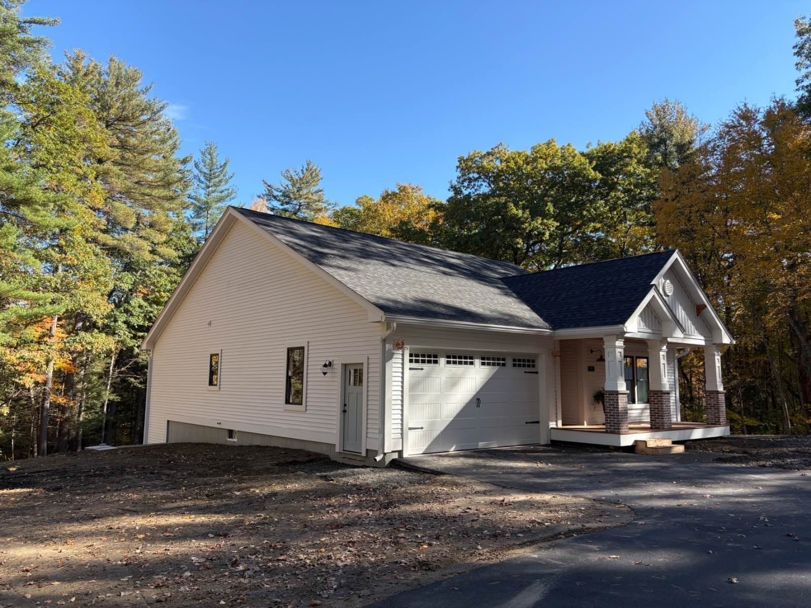 Single Family Residence at 102 Pantry Rd, Hatfield MA 01088, photo 4 of 30