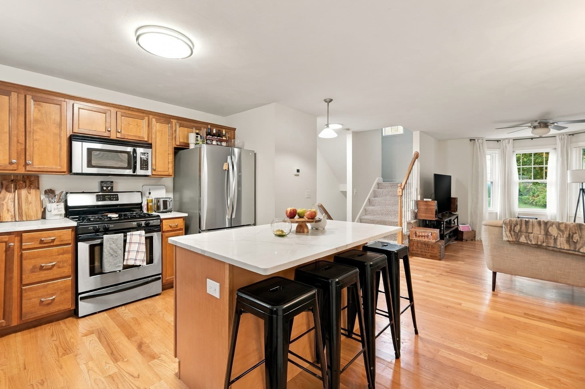 Condominium at 13 Mount Vernon Street # 13, Haverhill MA 01830, photo 6 of 18