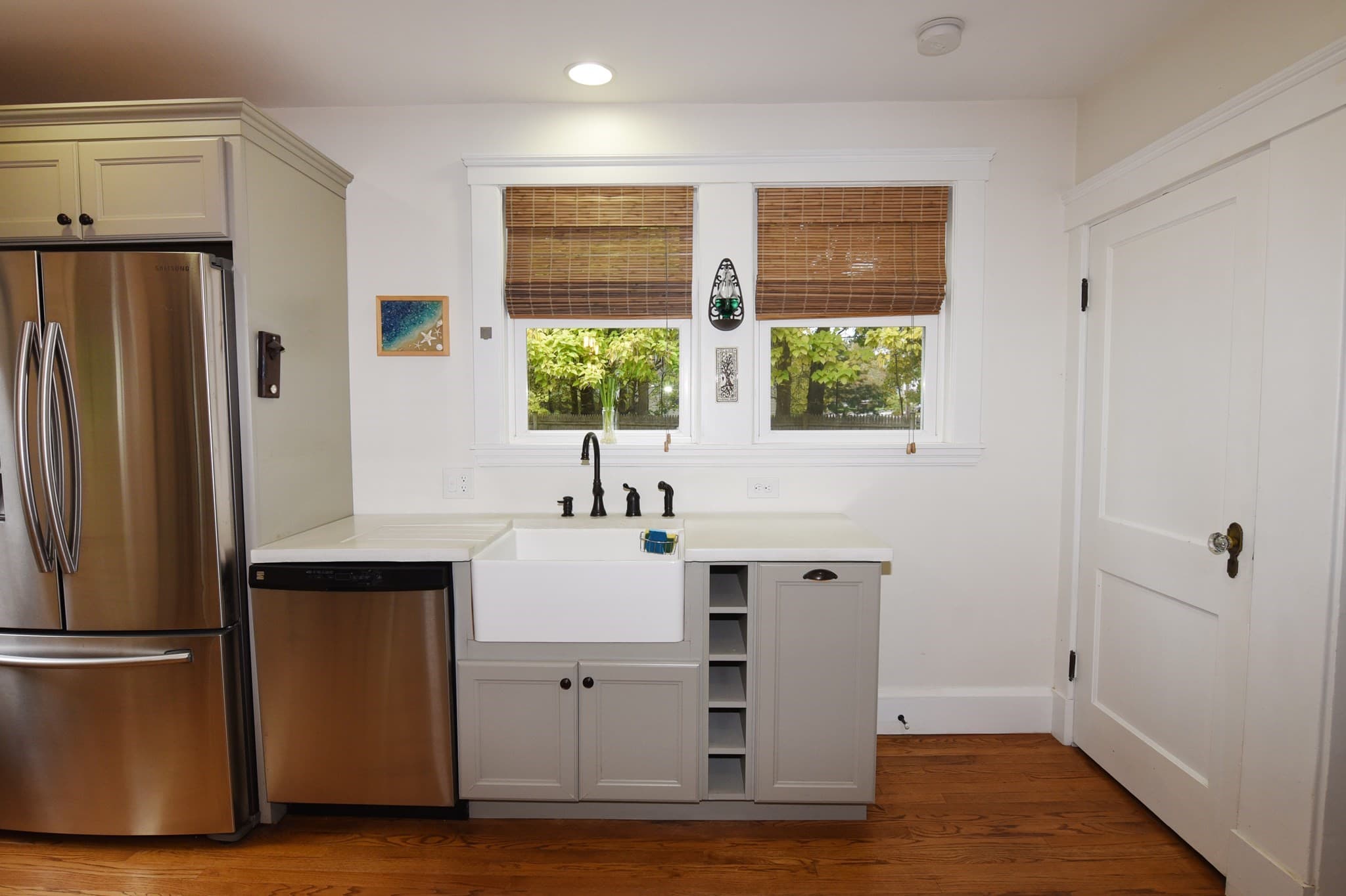 Single Family Residence at 507 Union Street, Weymouth MA 02190, photo 2 of 18