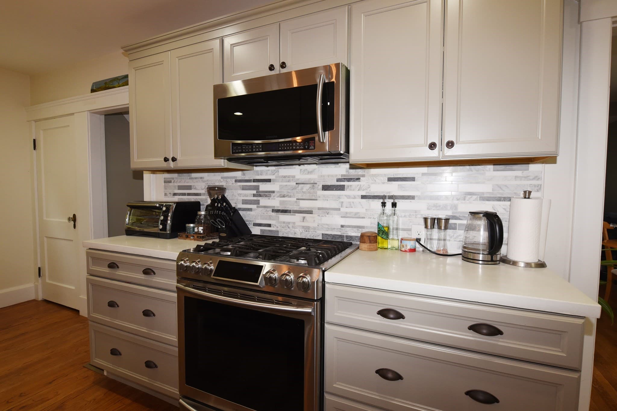 Single Family Residence at 507 Union Street, Weymouth MA 02190, photo 4 of 18
