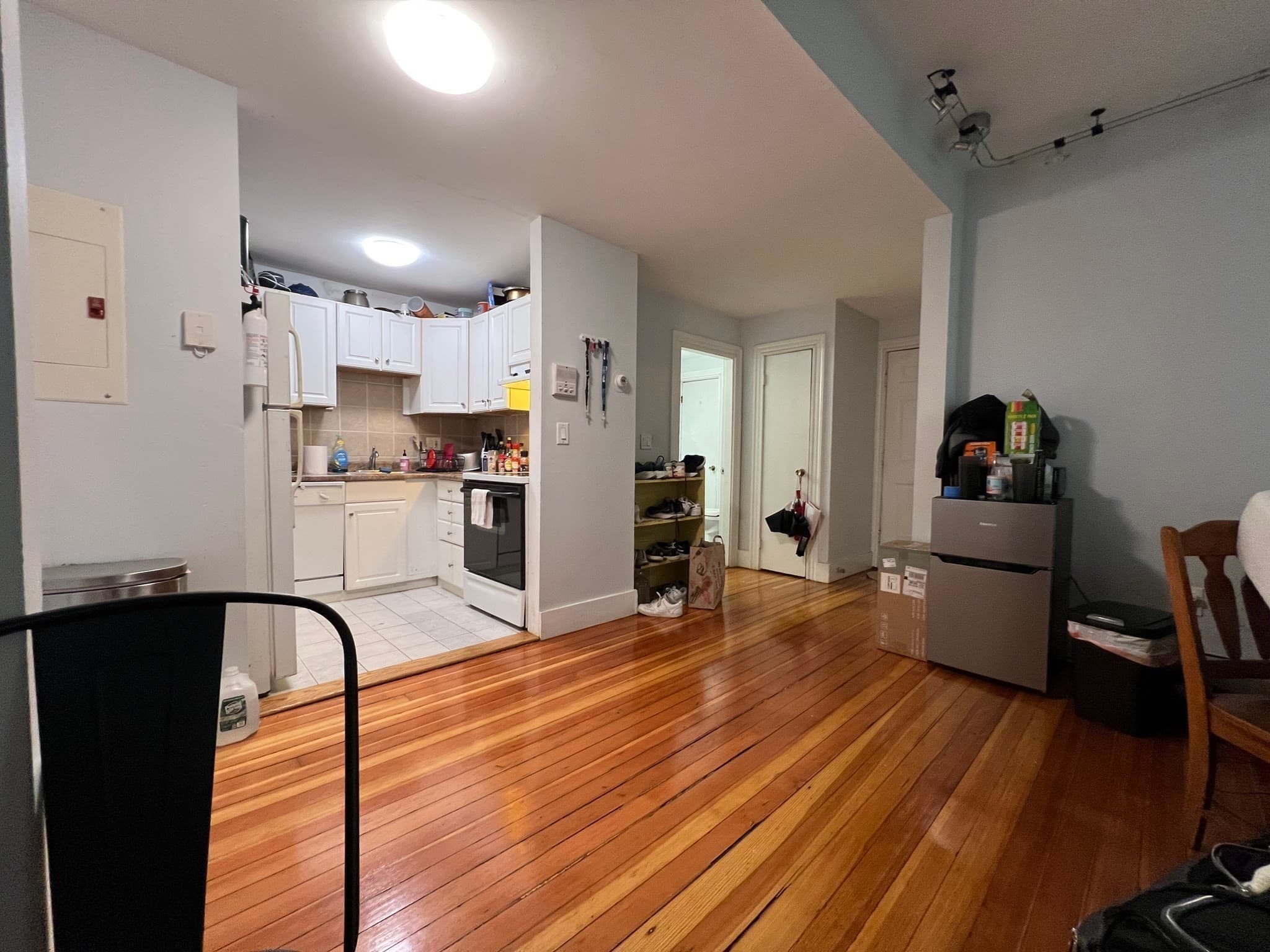3 Family - 3 Units Up/Down at 24 Farrington Ave, Boston MA 02134, photo 26 of 39
