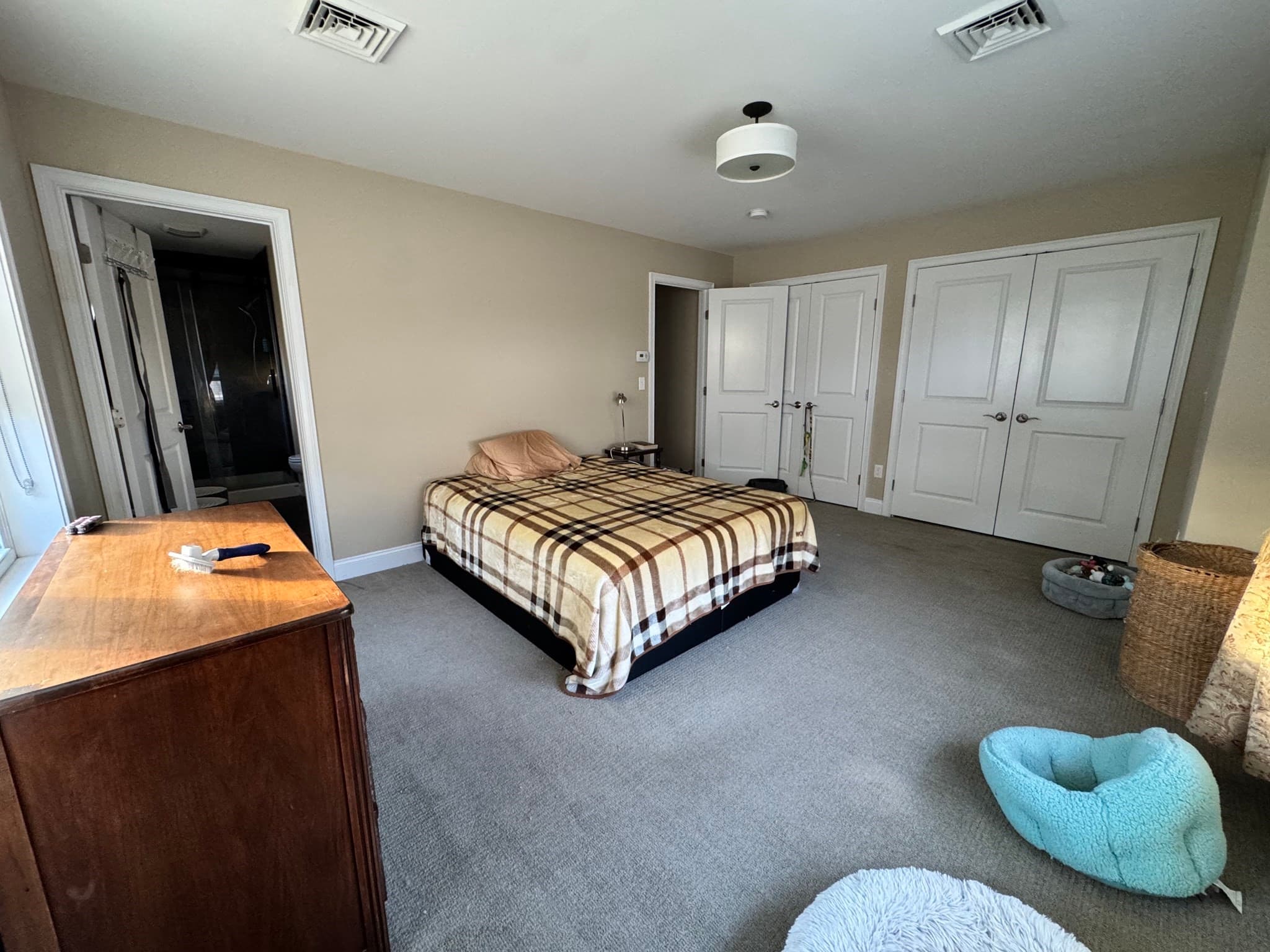 Condominium at 25 Eagle Nest # 25, Clinton MA 01510, photo 9 of 17