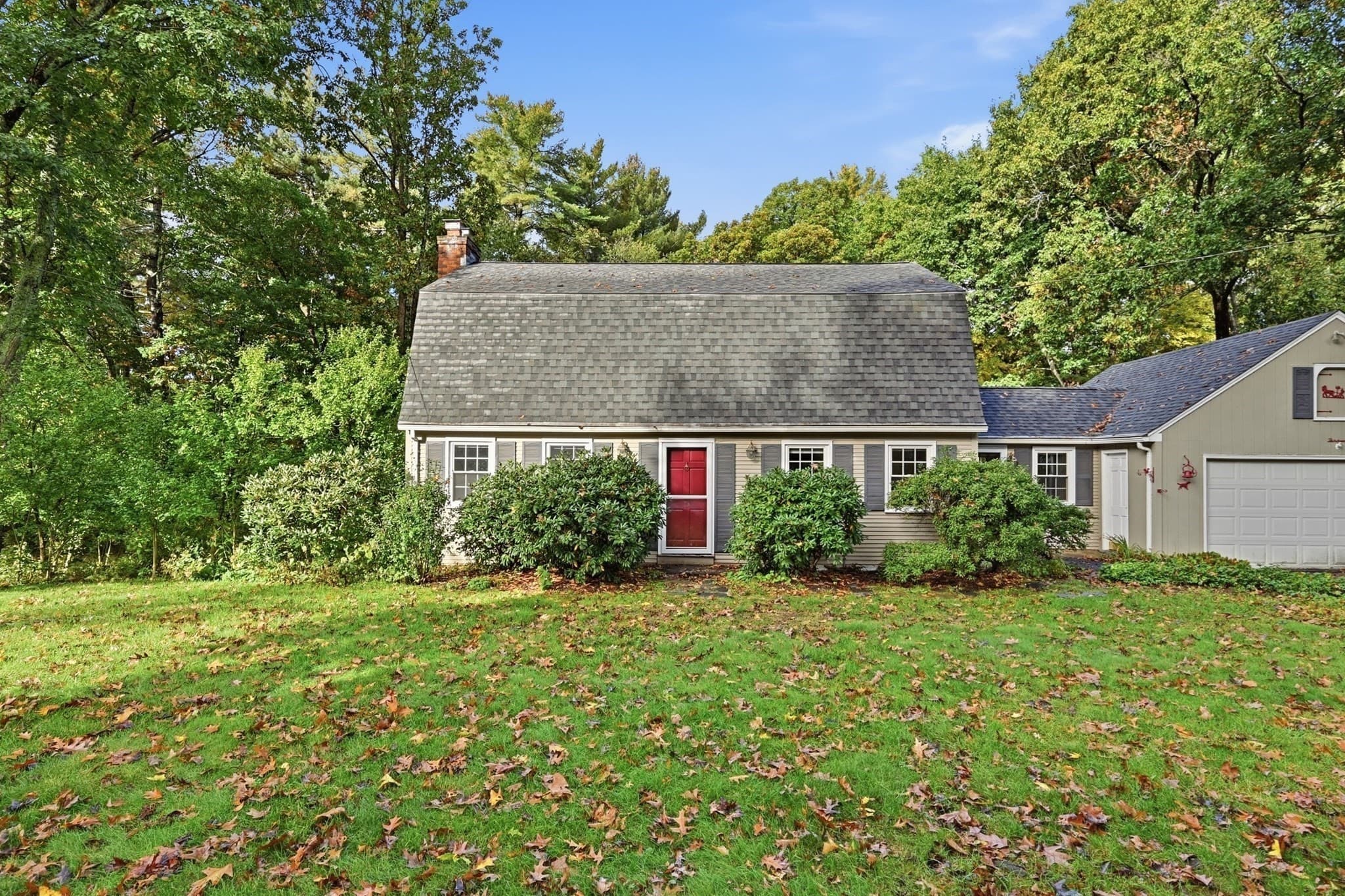Single Family Residence at 13 Addison Rd, Wilbraham MA 01095, photo 2 of 40