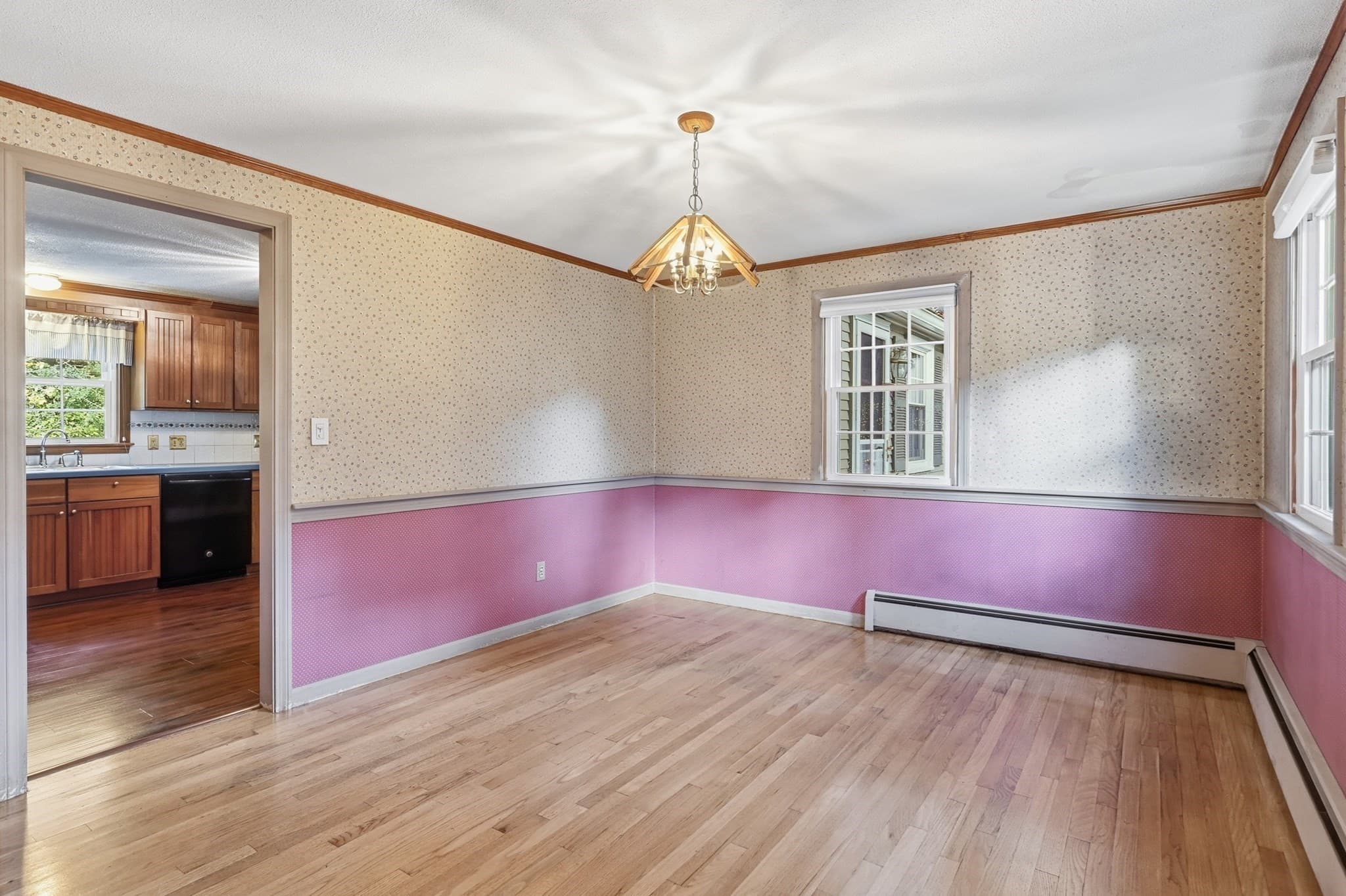 Single Family Residence at 13 Addison Rd, Wilbraham MA 01095, photo 8 of 40