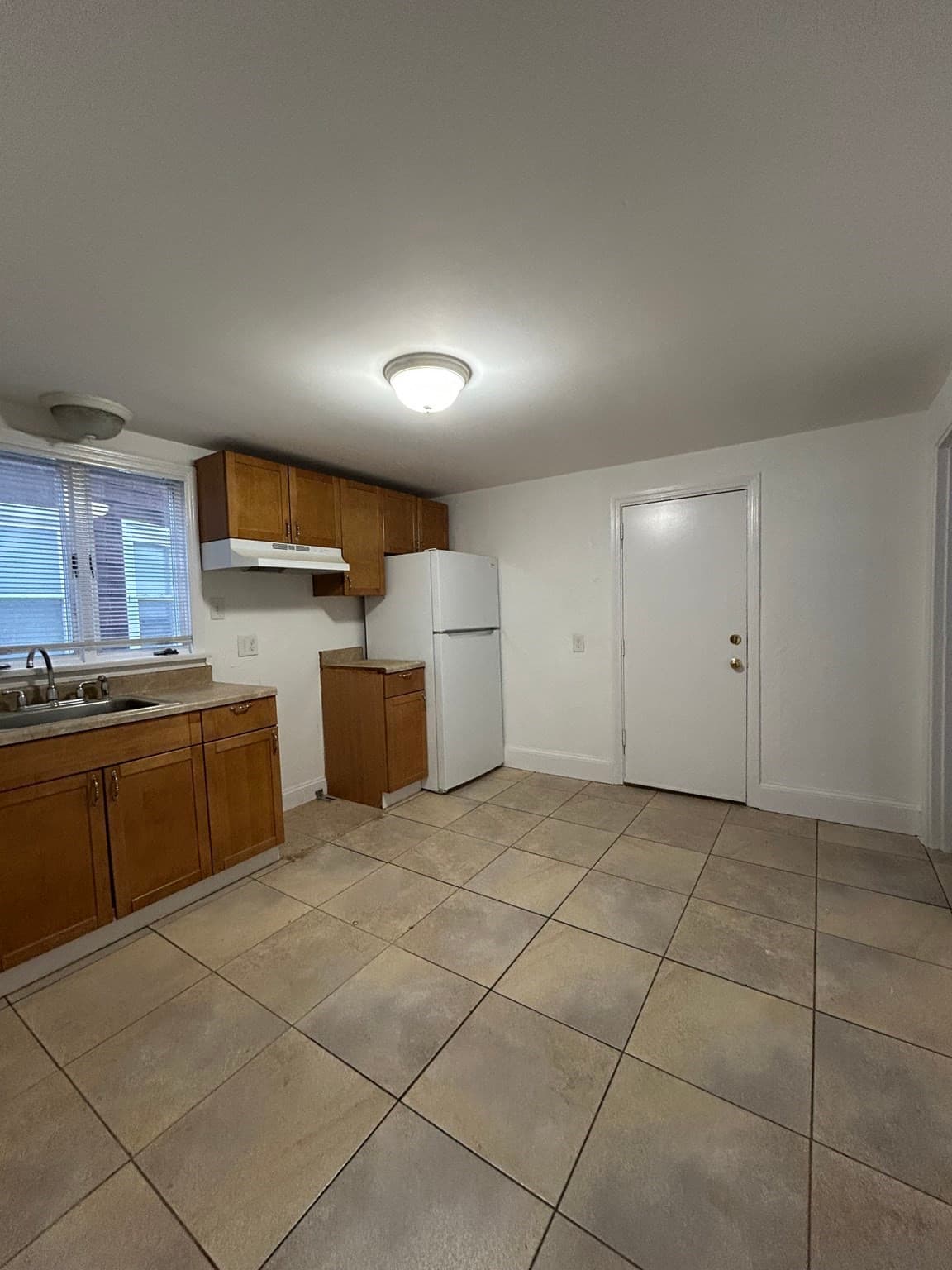 Apartment at 15 Bolster # 1, Everett MA 02149, photo 6 of 9