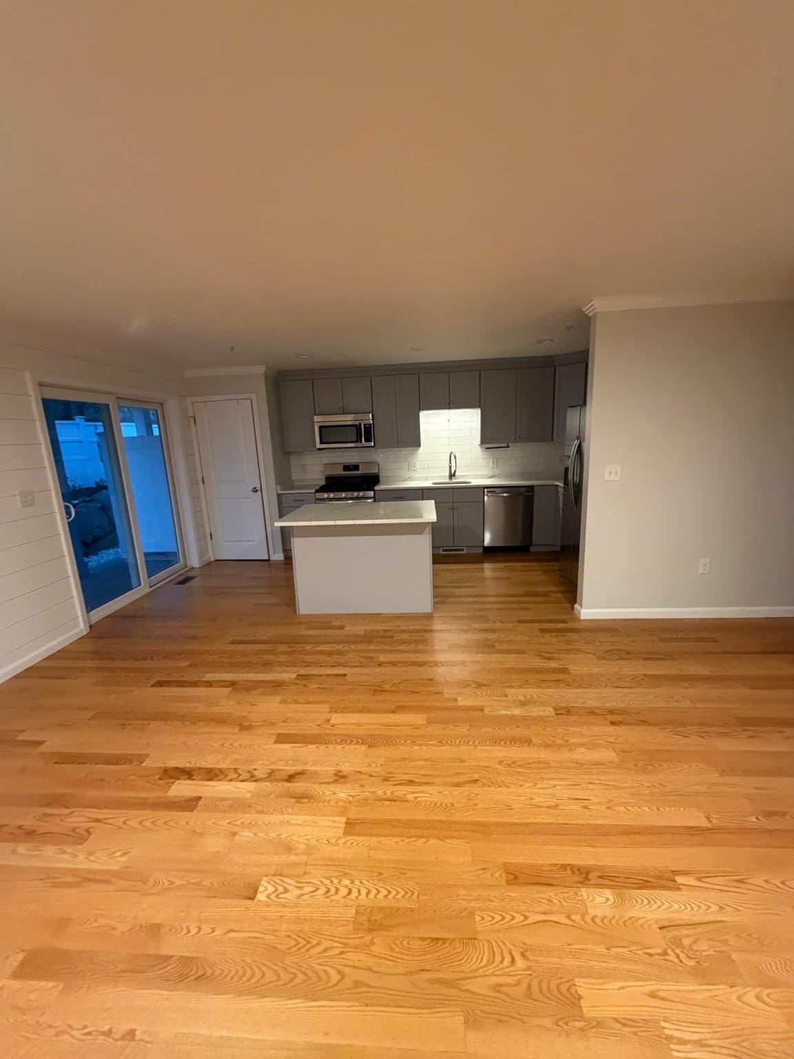 Condominium at 138 Elm St # 43, Kingston MA 02364, photo 2 of 5