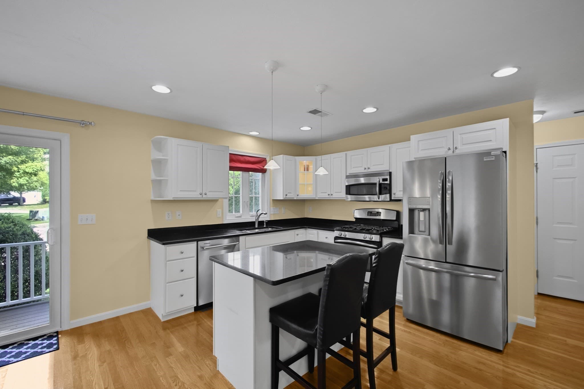 Condominium at 500 Mendon Rd # 326, Cumberland RI 02864, photo 12 of 38