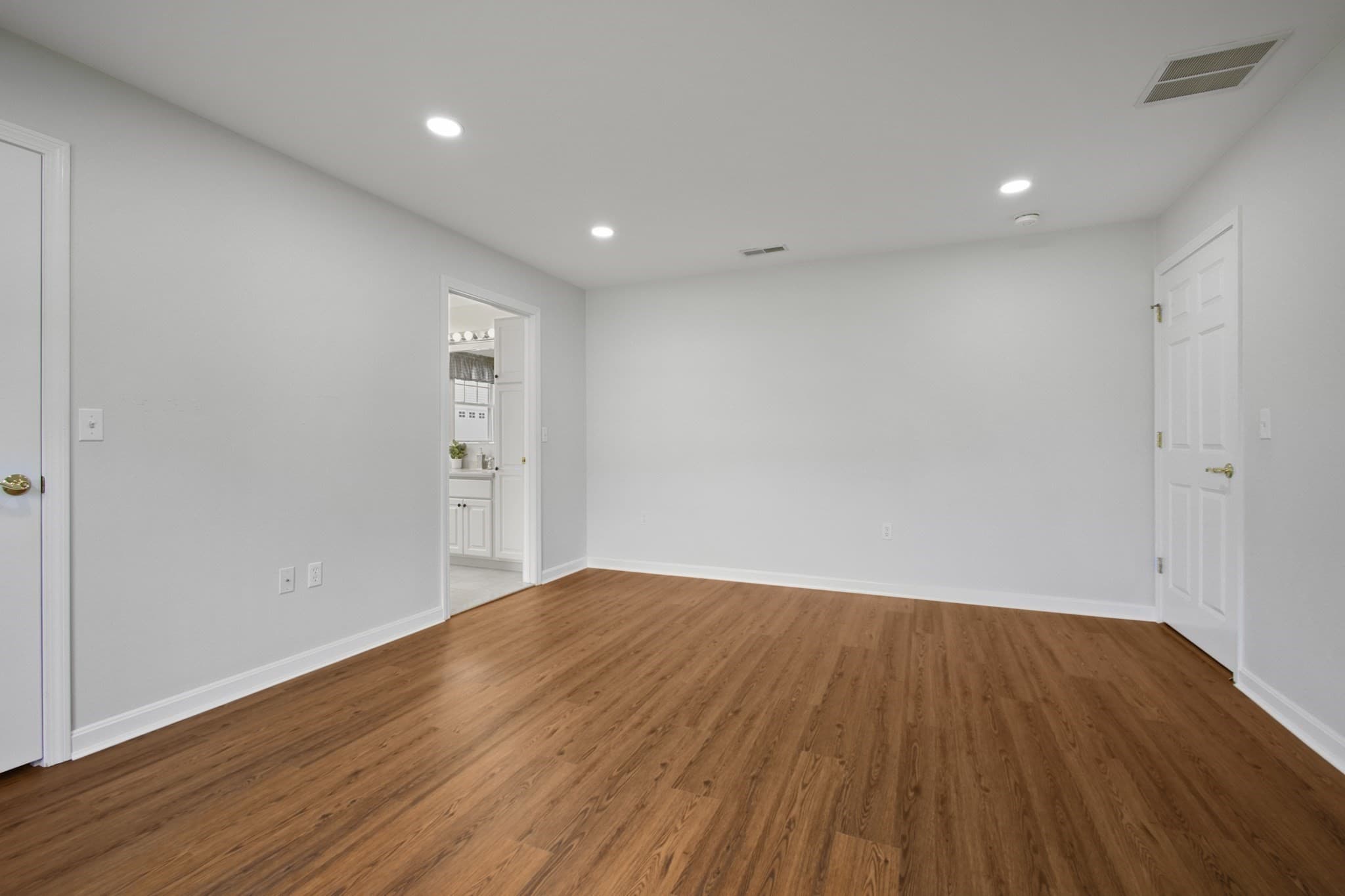 Condominium at 500 Mendon Rd # 326, Cumberland RI 02864, photo 20 of 38