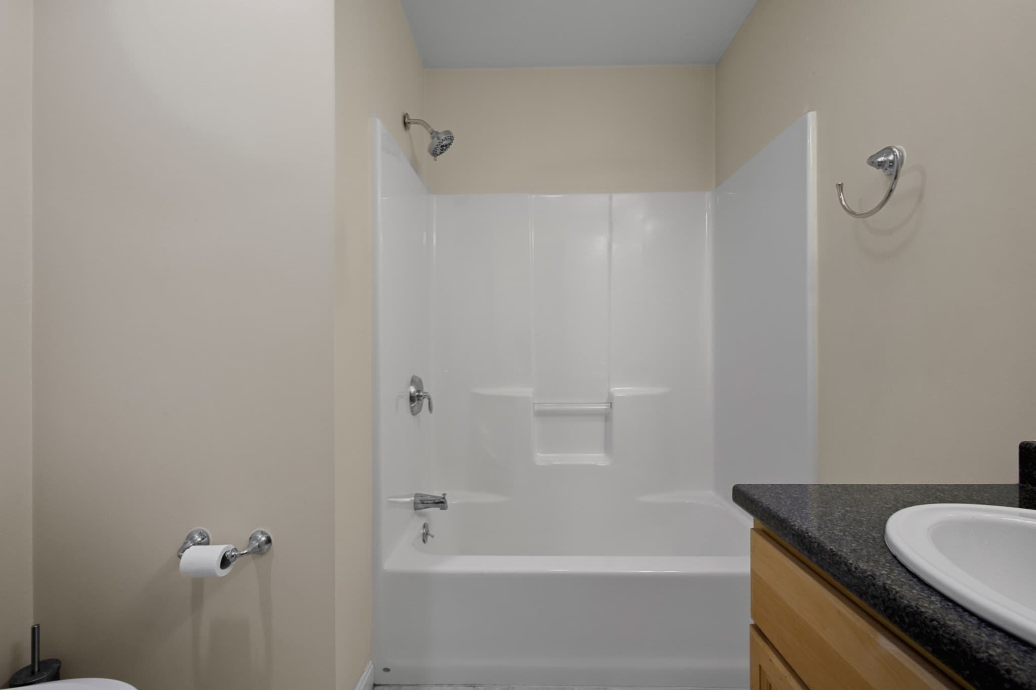 Condominium at 500 Mendon Rd # 326, Cumberland RI 02864, photo 30 of 38