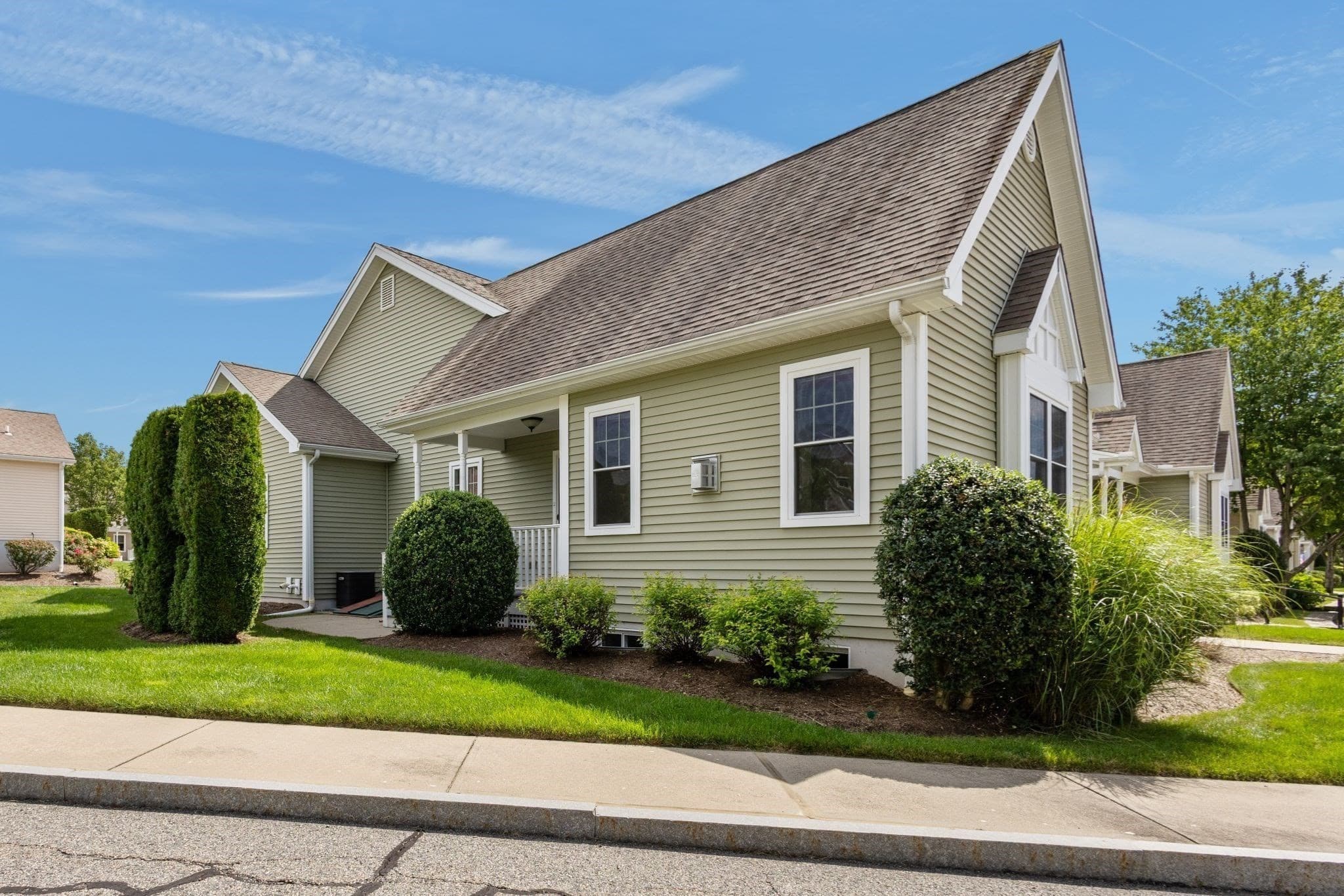 Condominium at 500 Mendon Rd # 326, Cumberland RI 02864, photo 4 of 38