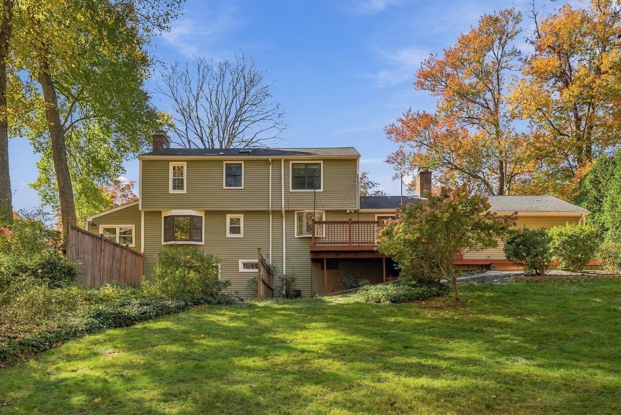 Single Family Residence at 175 Franklin Rd, Longmeadow MA 01106, photo 38 of 42